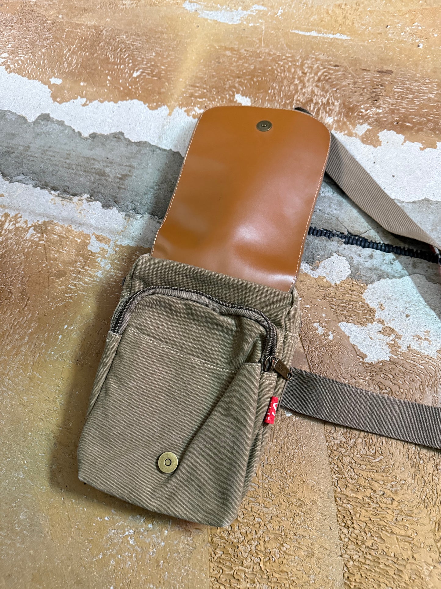 Diesel vintage khaki army bag