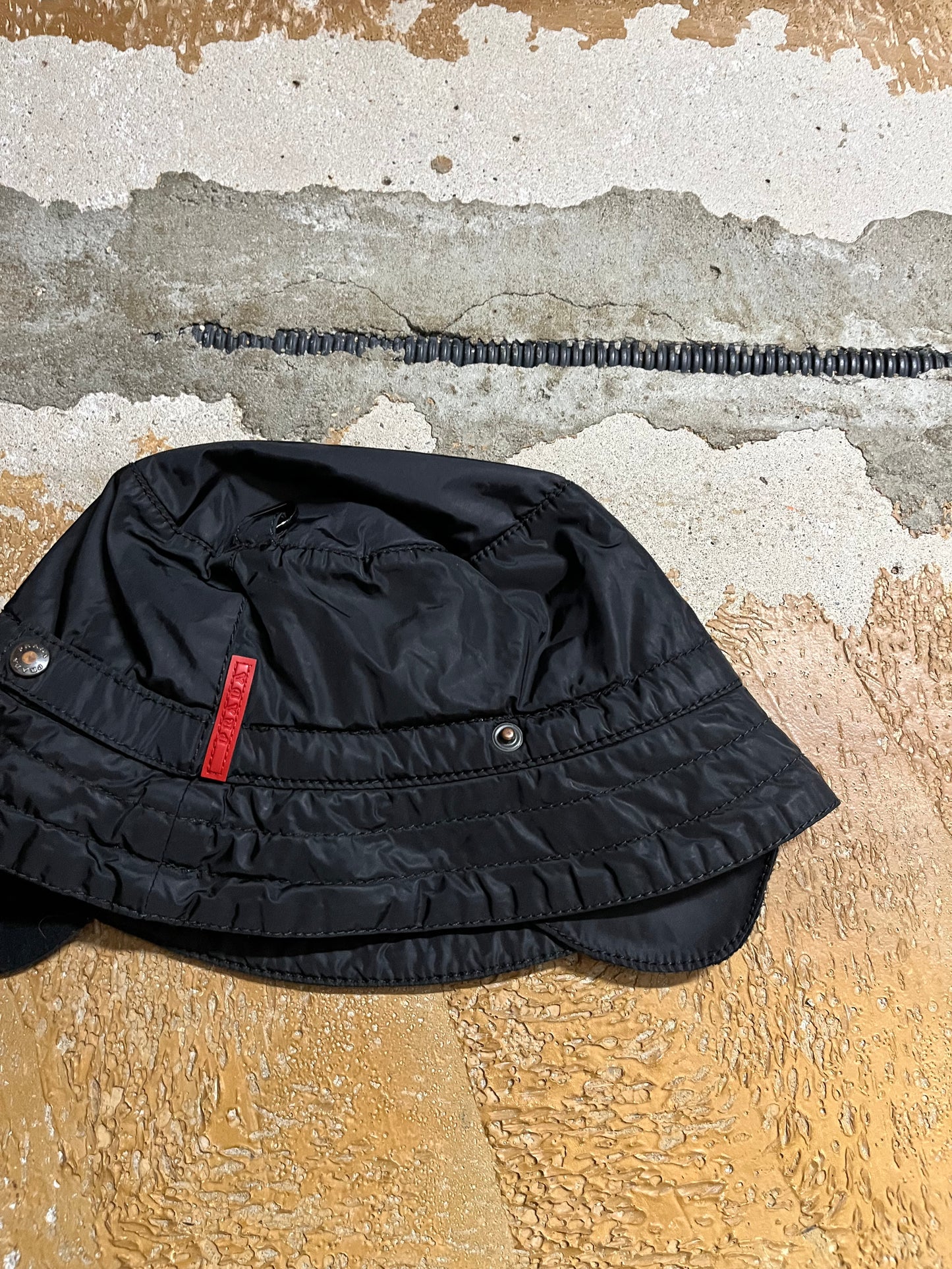 Prada vintage rare red tab bucket hat