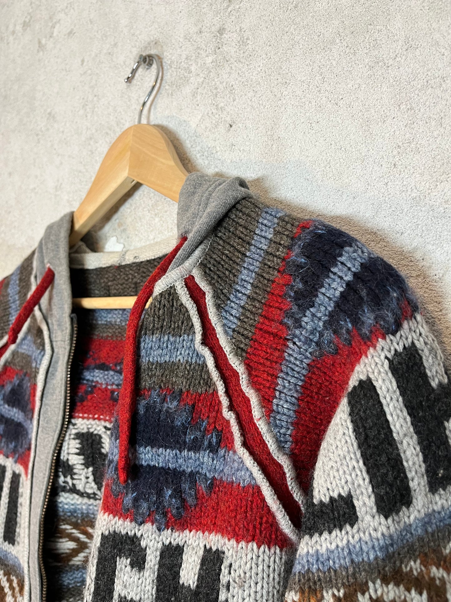 Dolce & Gabbana vintage 2000s heavy knit wool cowichan hoodie - S