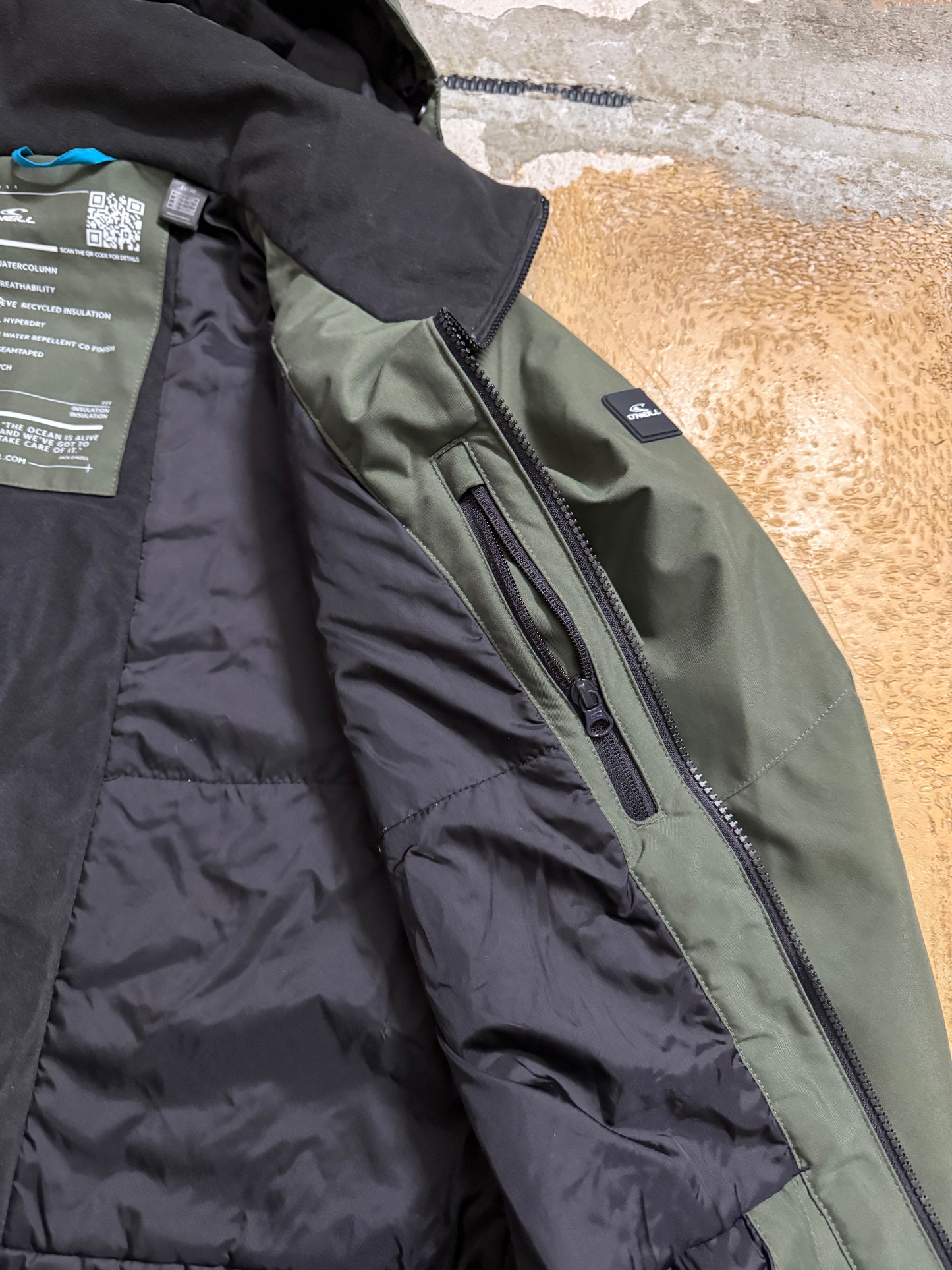 O’neill full ski outfit jacket + pants - L