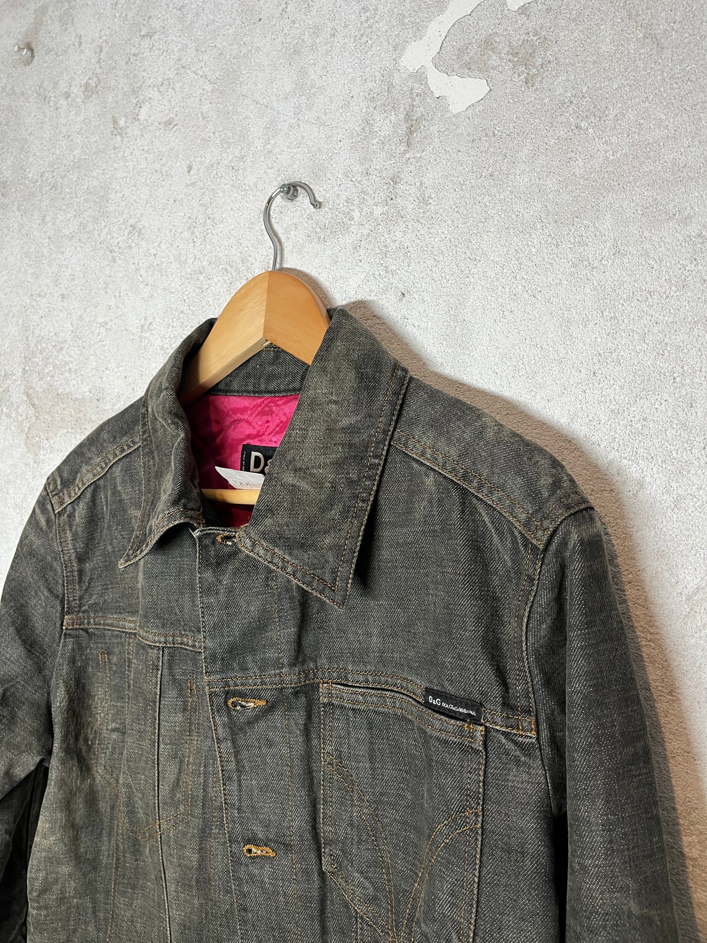 Dolce & Gabbana 9 leather patch denim jacket - L