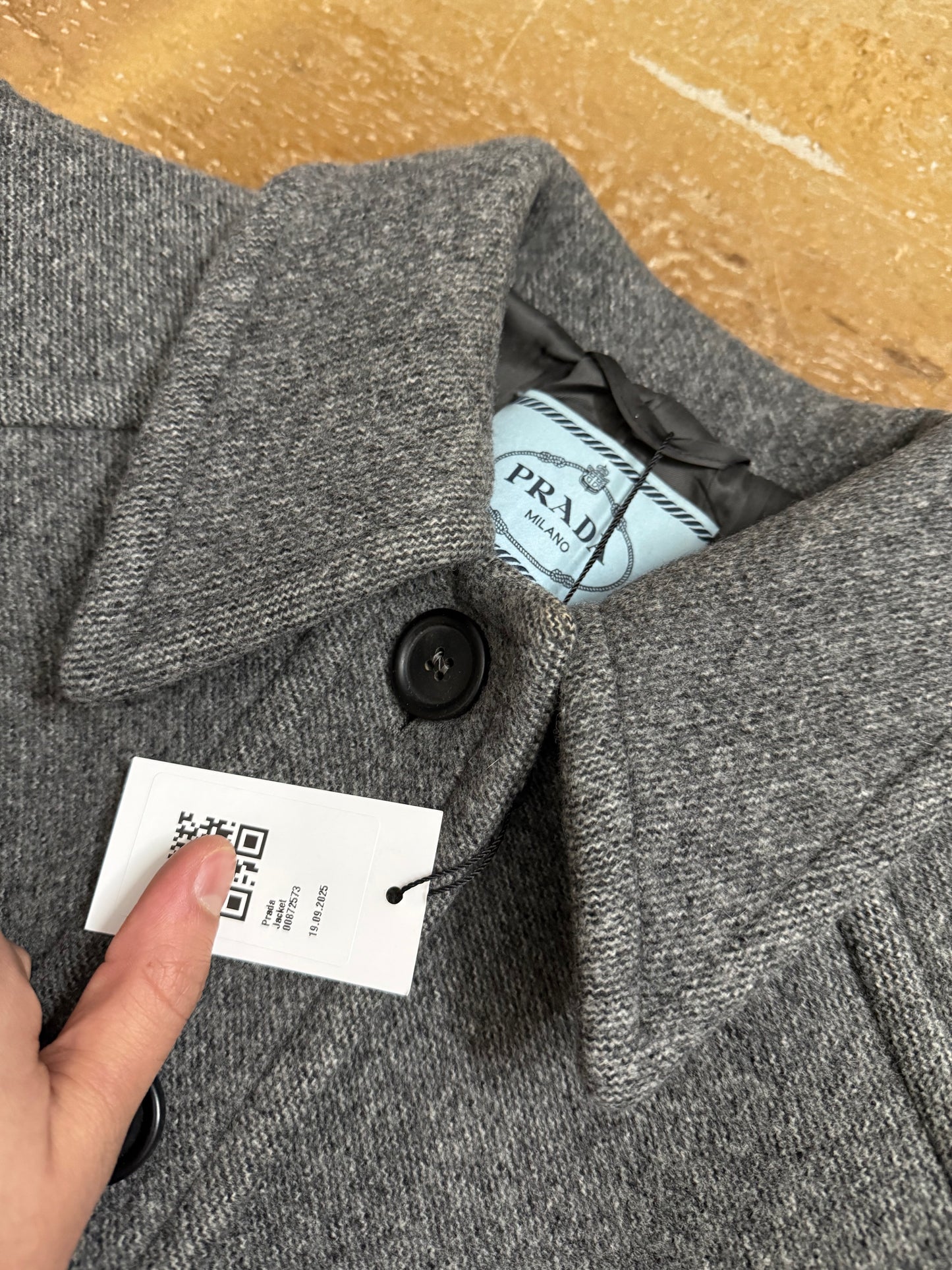 Prada 100% Wool trenchcoat designer jacket - M