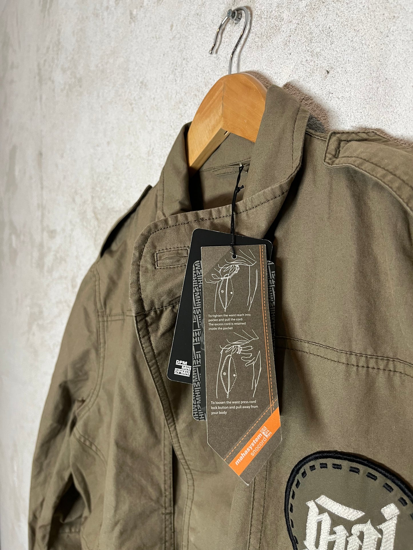 Maharishi zip up jacket - S