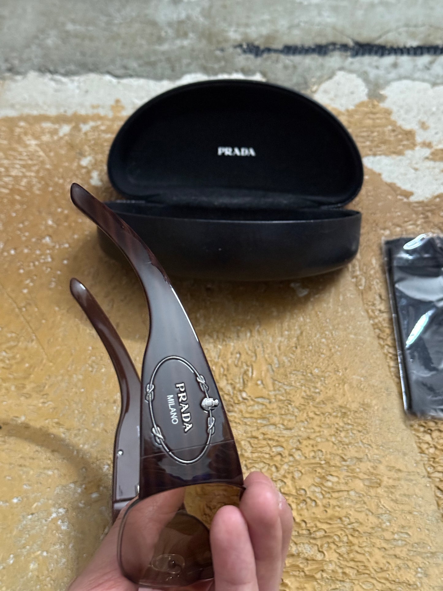 Prada vintage brown sunglasses + box
