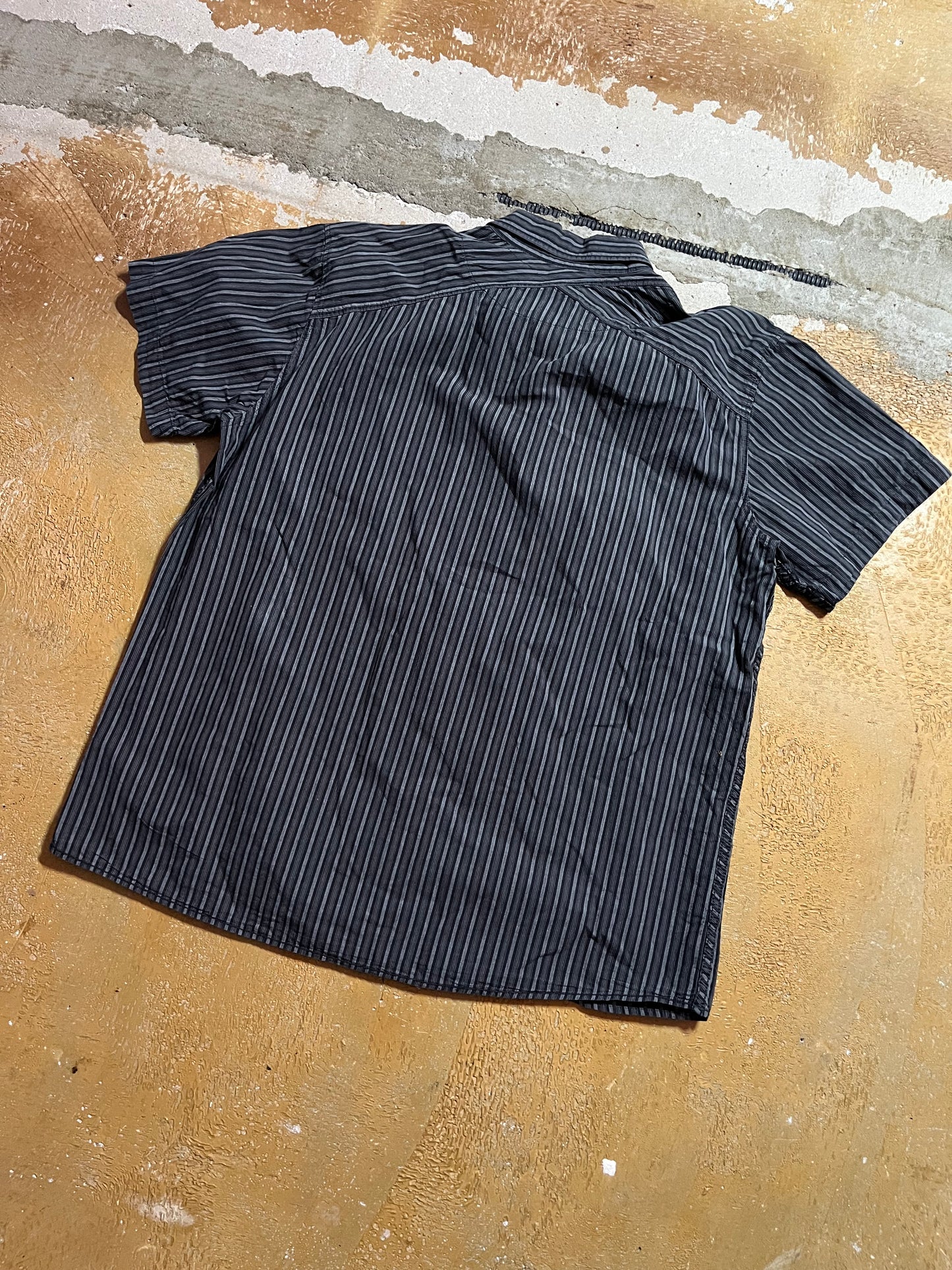 Quiksilver vintage polo tee shirt - XL