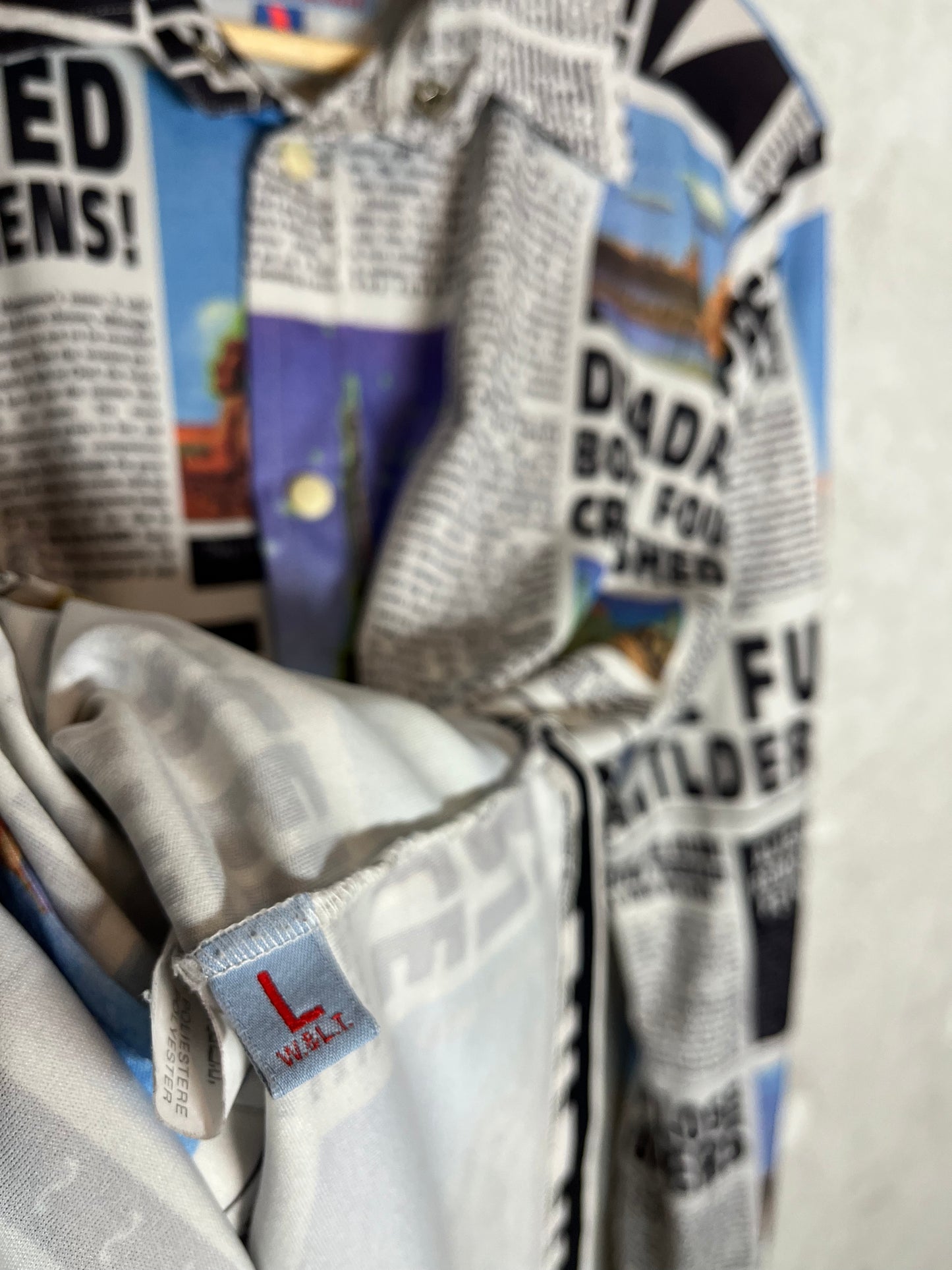 Walter van Beirendonck W< rare 1997 newspaper alien shirt - L