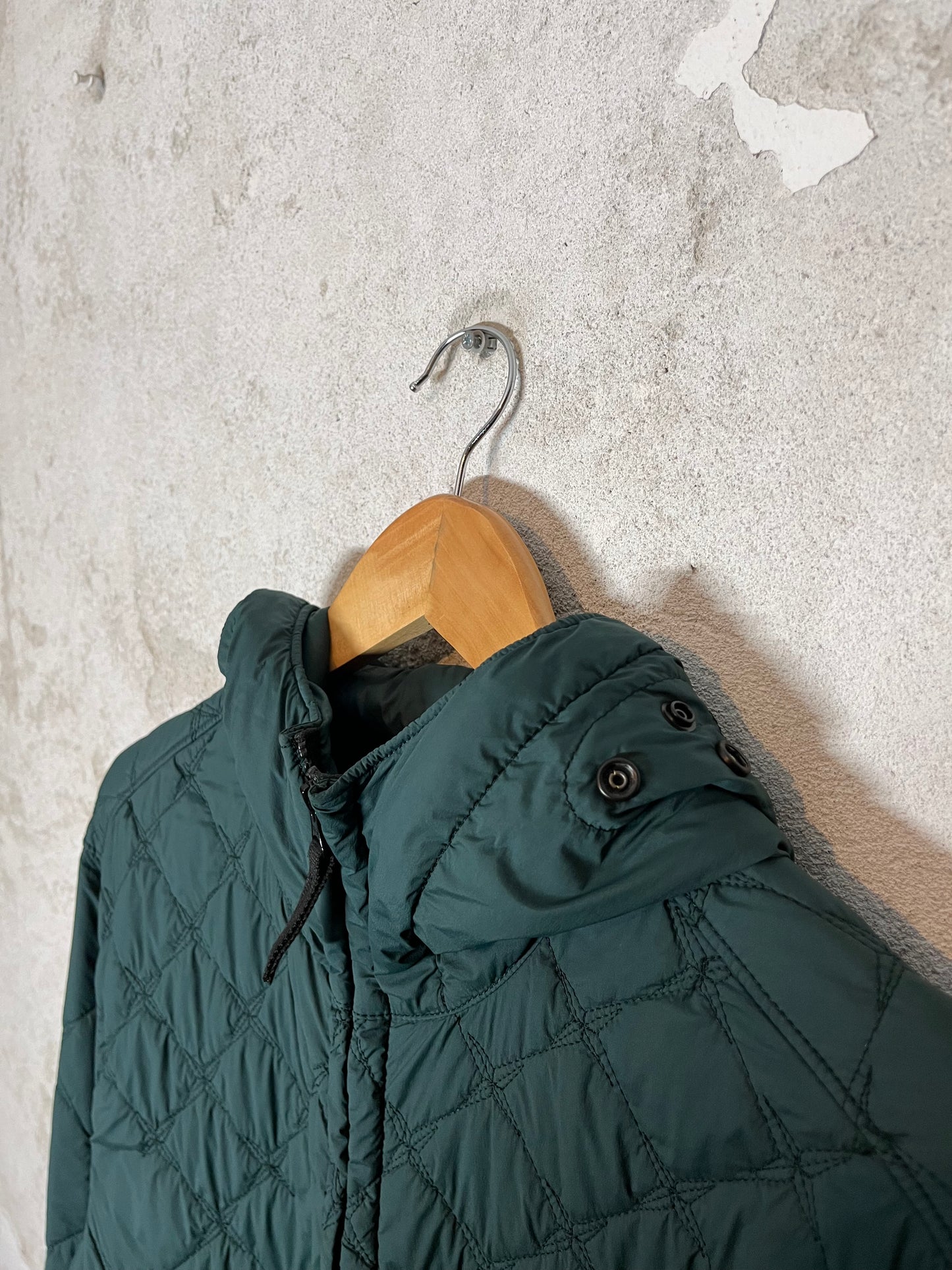 Stone Island Skin Touch Nylon Stella Primaloft-TC compass embroidered puffer jacket - L