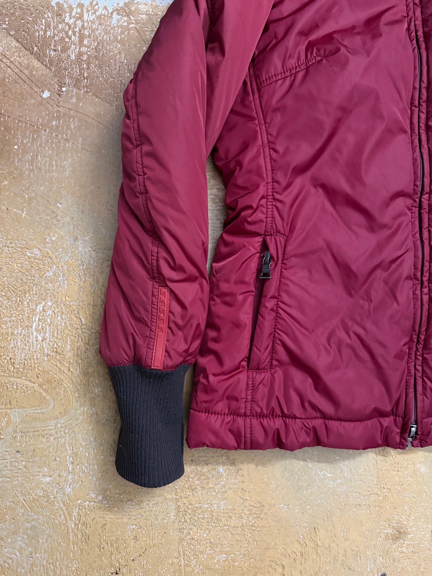 Vintage Prada red tab down jacket - S