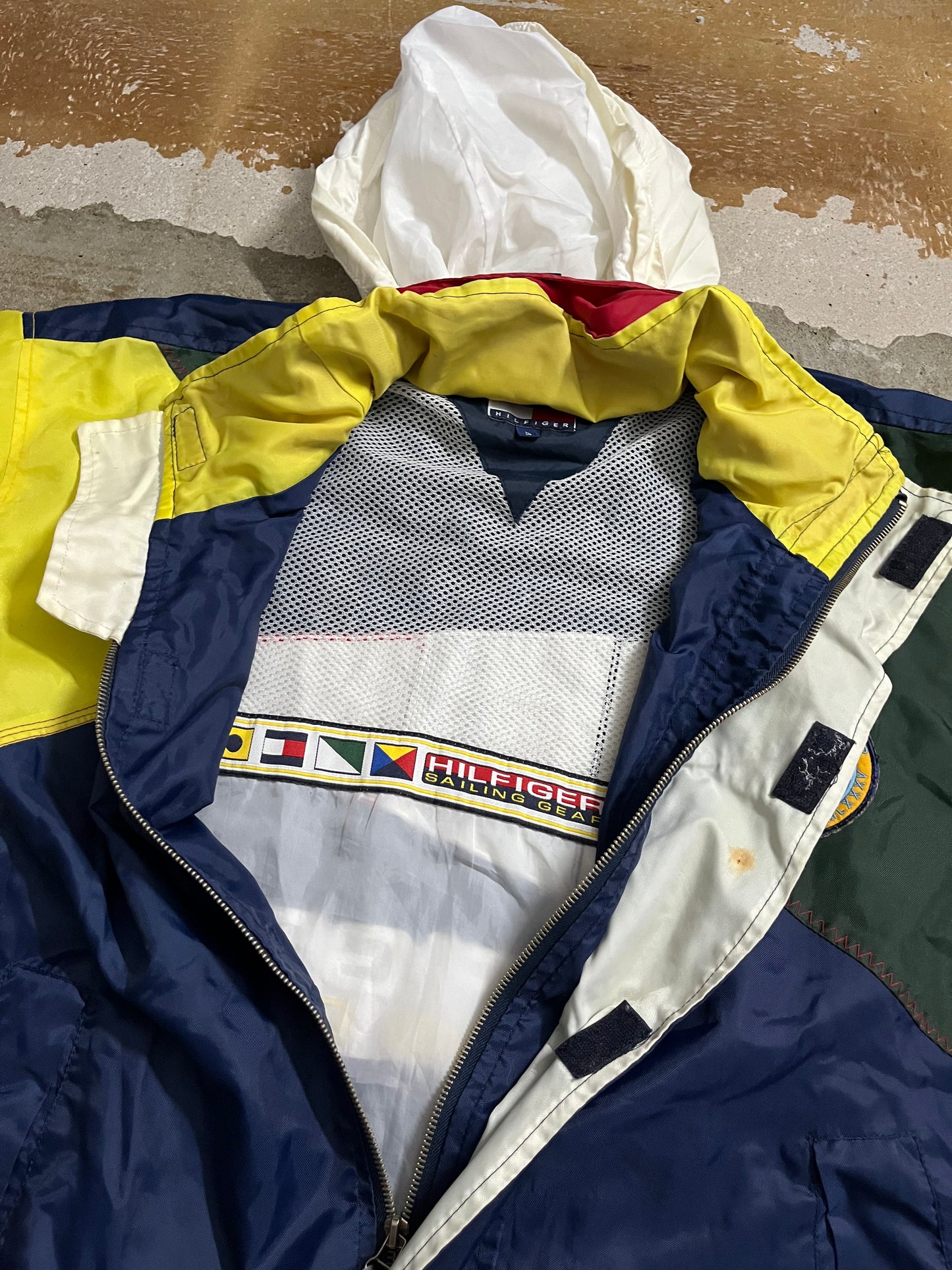 Tommy Hilfiger vintage sailing gear jacket - L