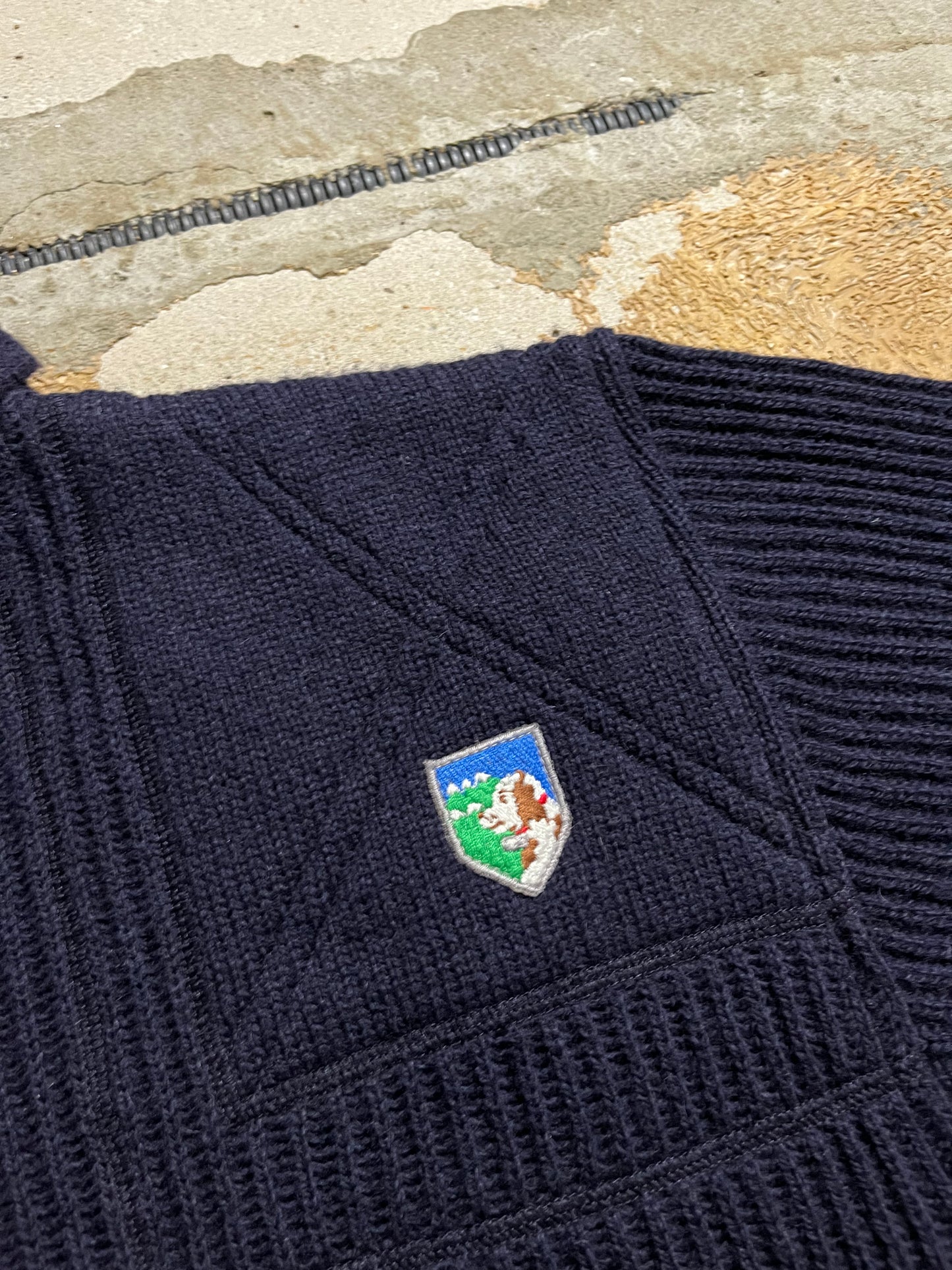 Iceberg 100% Wool sweater - M