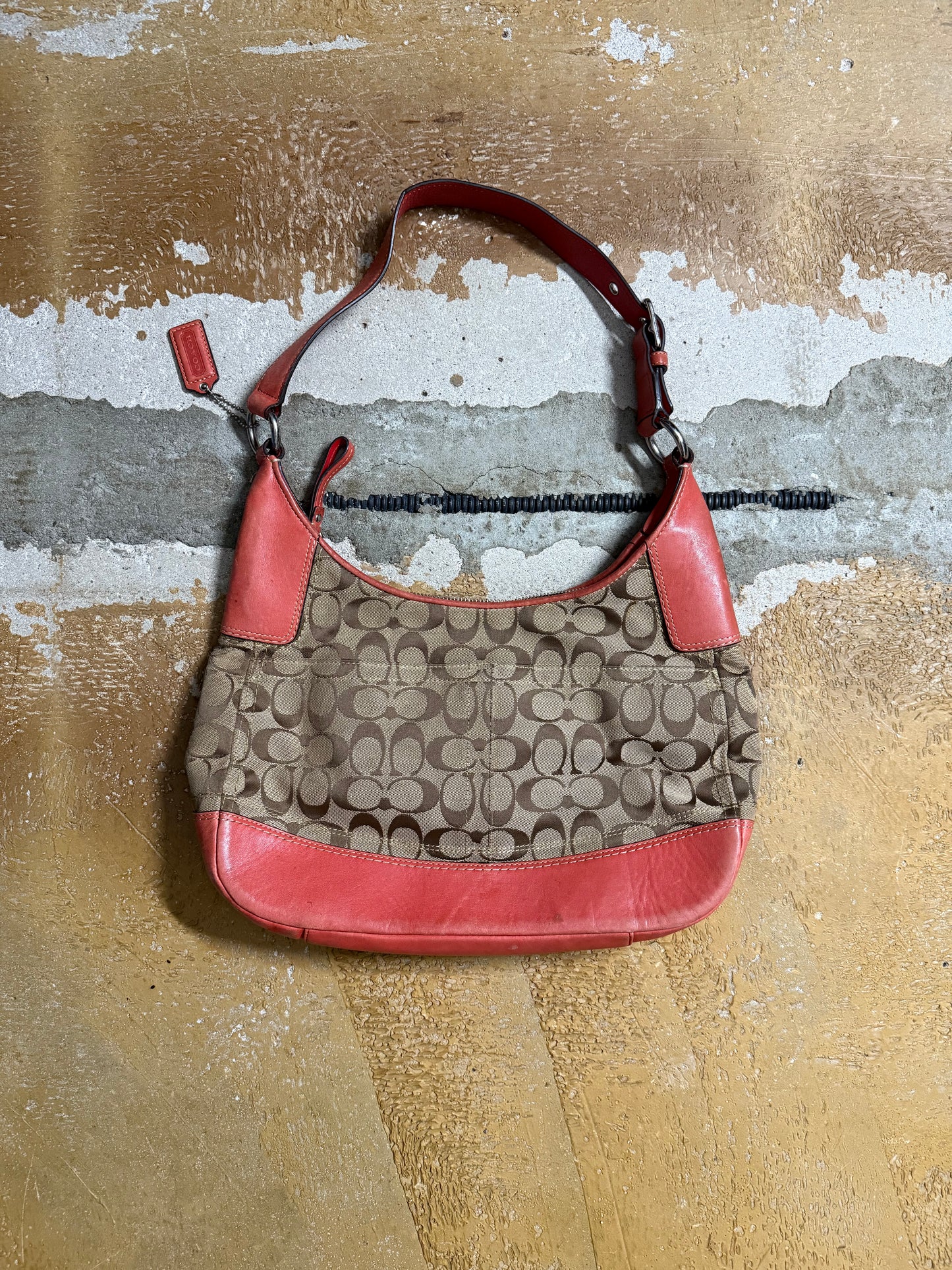 Coach Signature Hampton Hobo Handbag