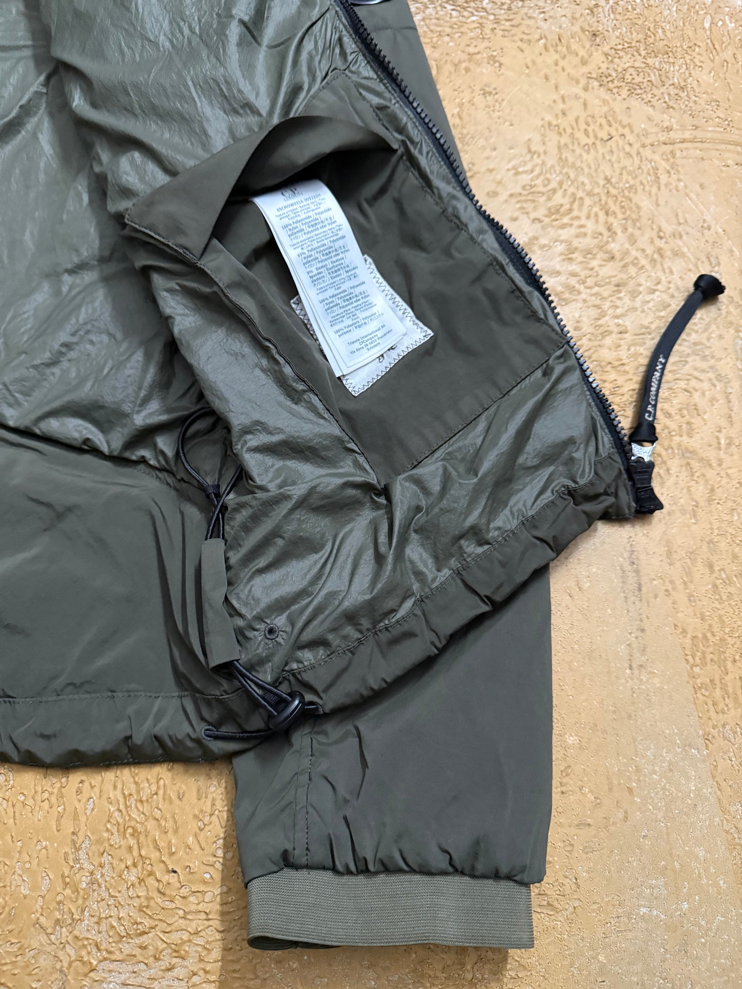 CP company D.D. Shell down lense jacket - L