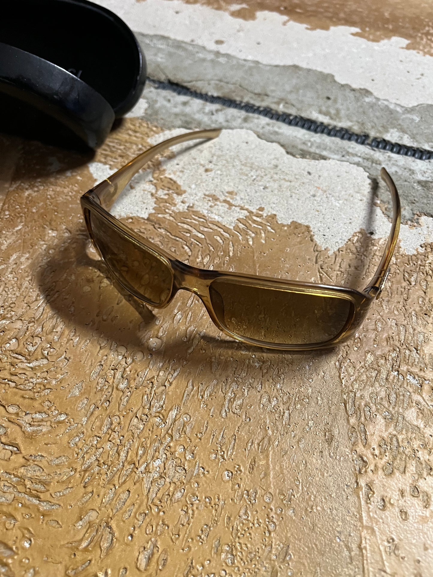 Vintage Gucci sunglasses with box