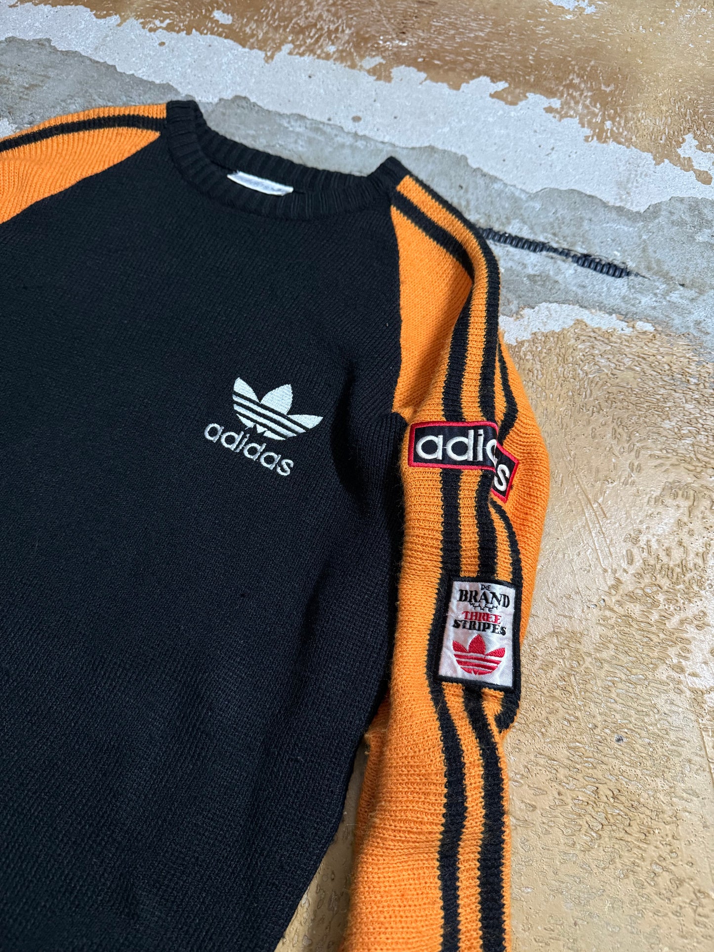 Adidas vintage knit orange black sweater - L