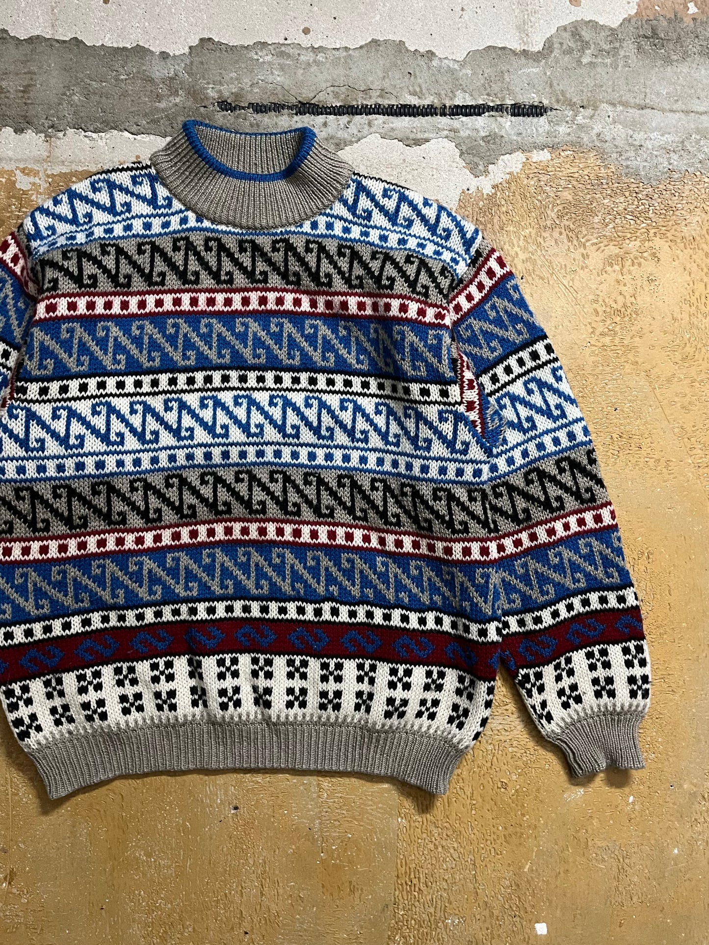United Colors of Benetton knit sweater - M