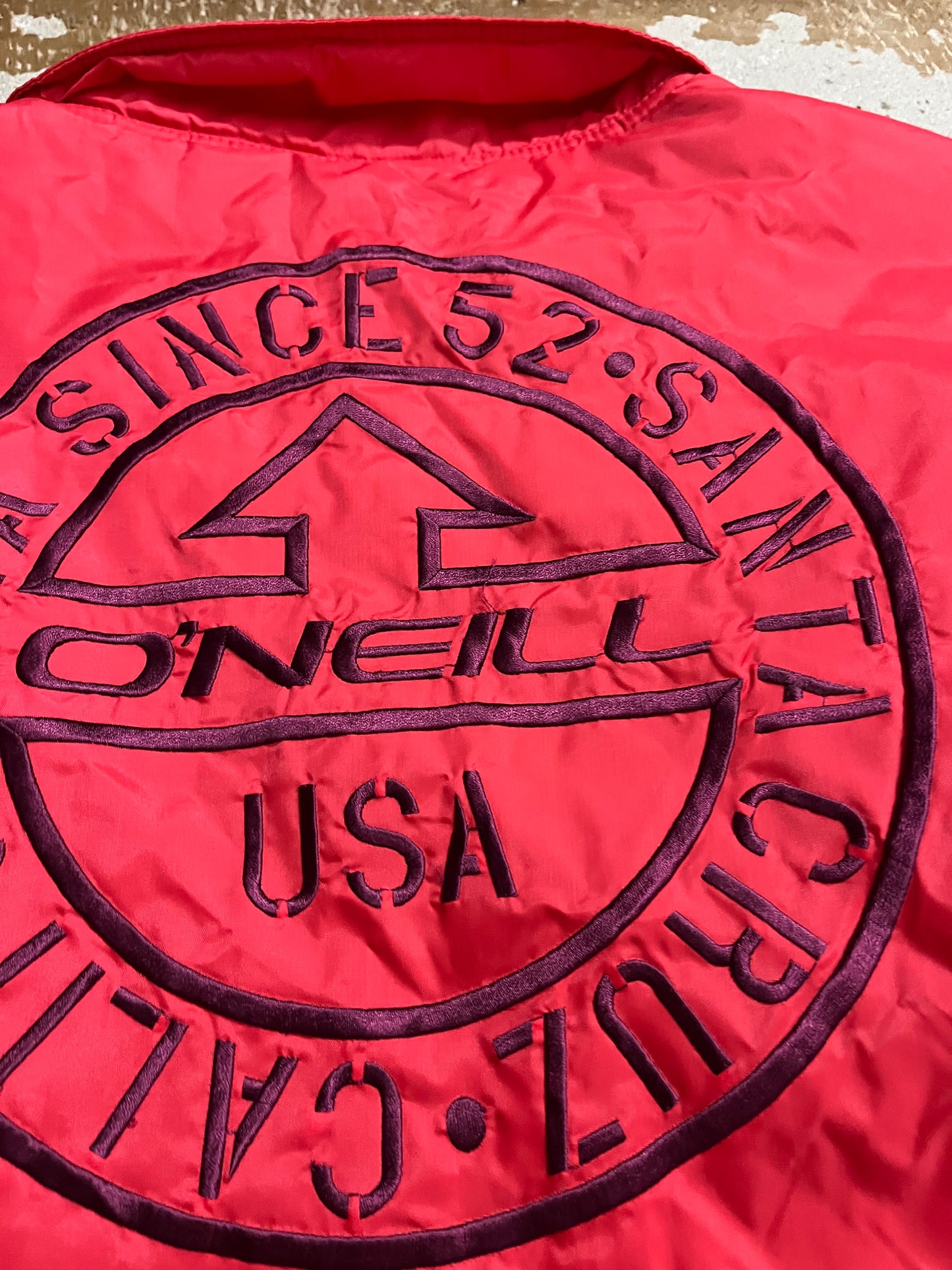 O’neill vintage red puffer jacket - L