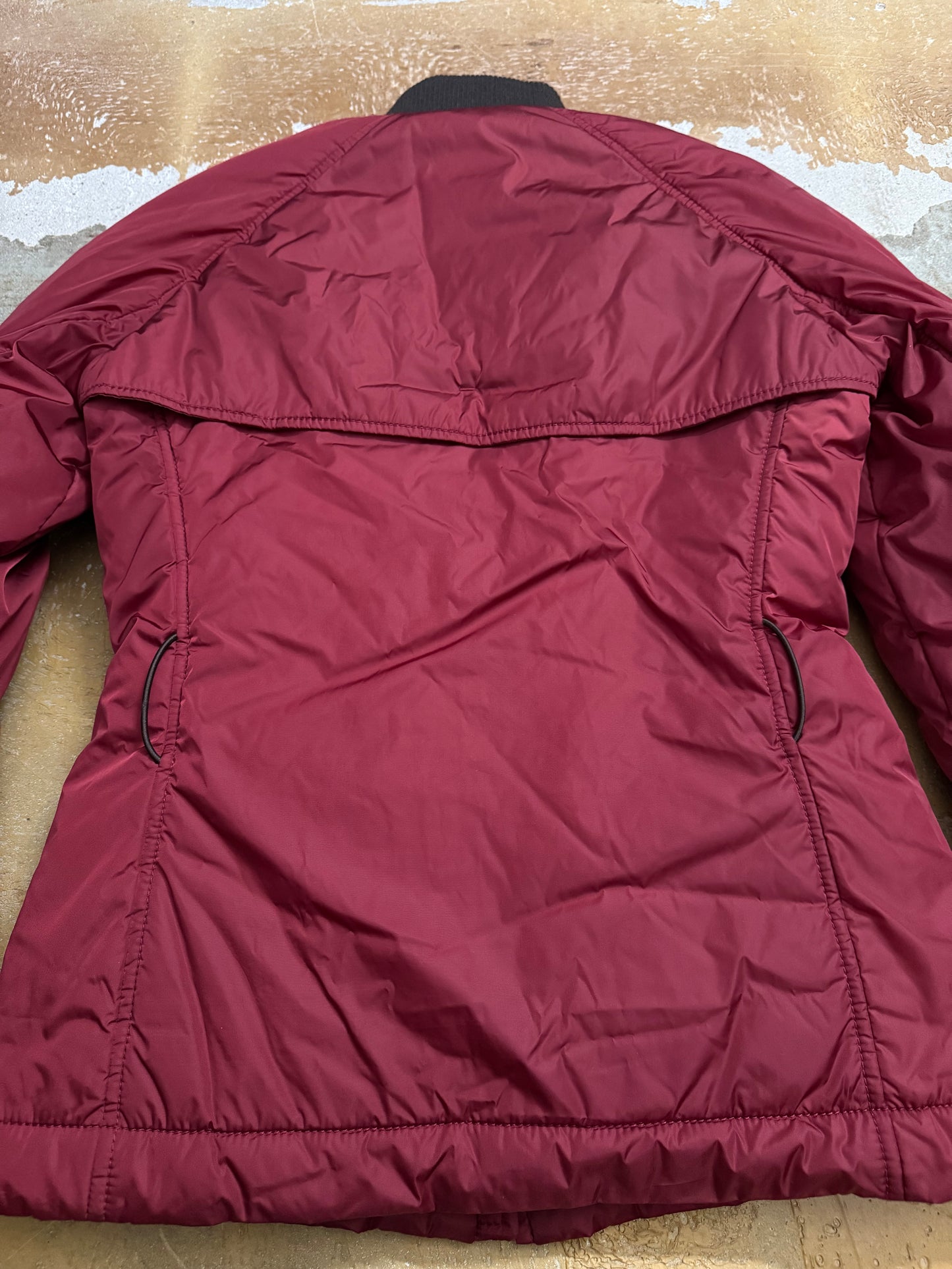 Vintage Prada red tab down jacket - S