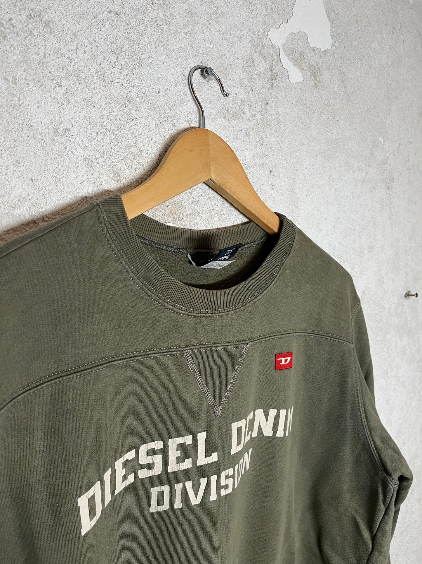 Diesel vintage 2000s retro sweatshirt