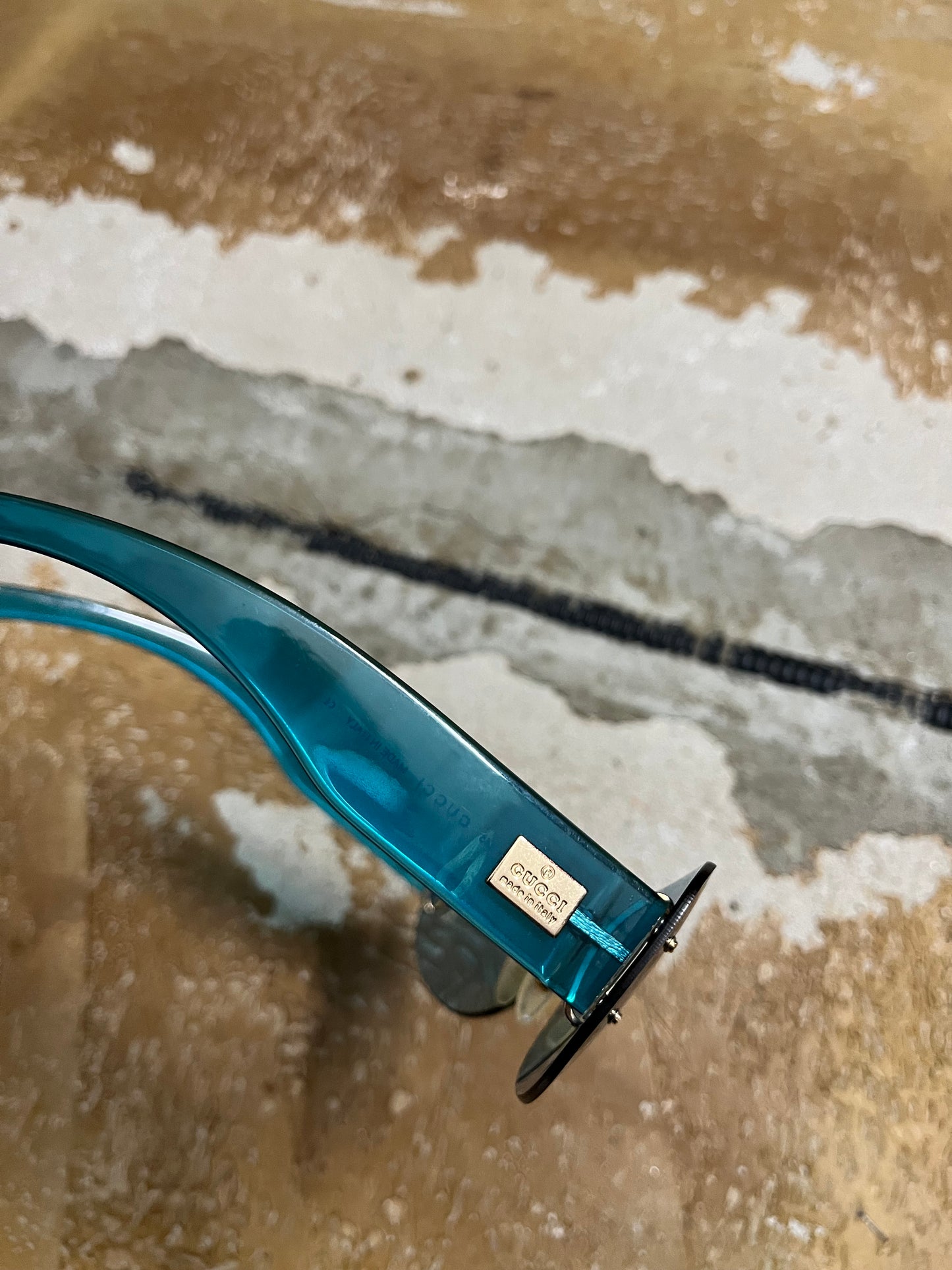 Gucci vintage blue sunglasses