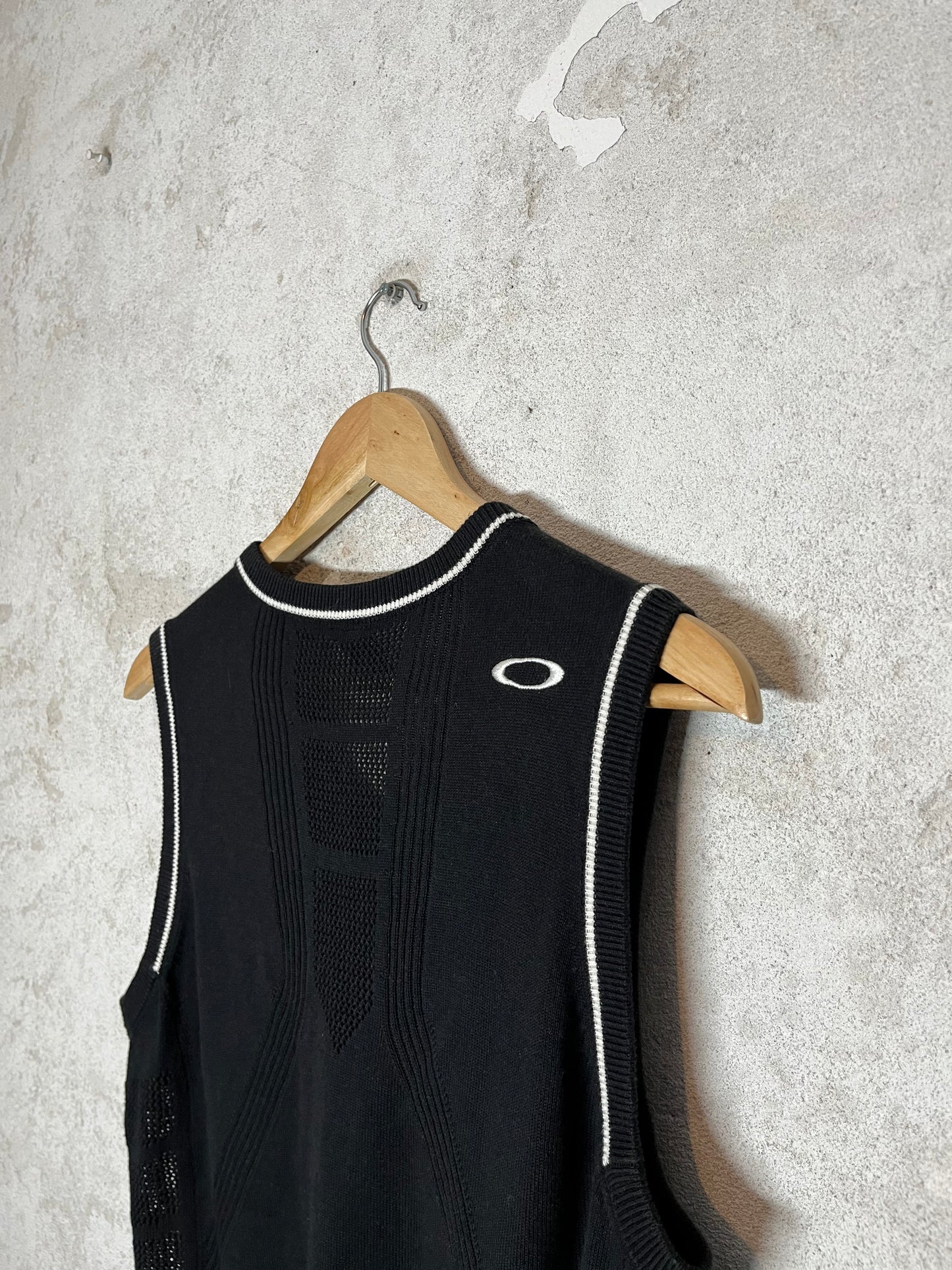 Oakley vintage software skull 2000s 90s y2k archive rare top shirt - M