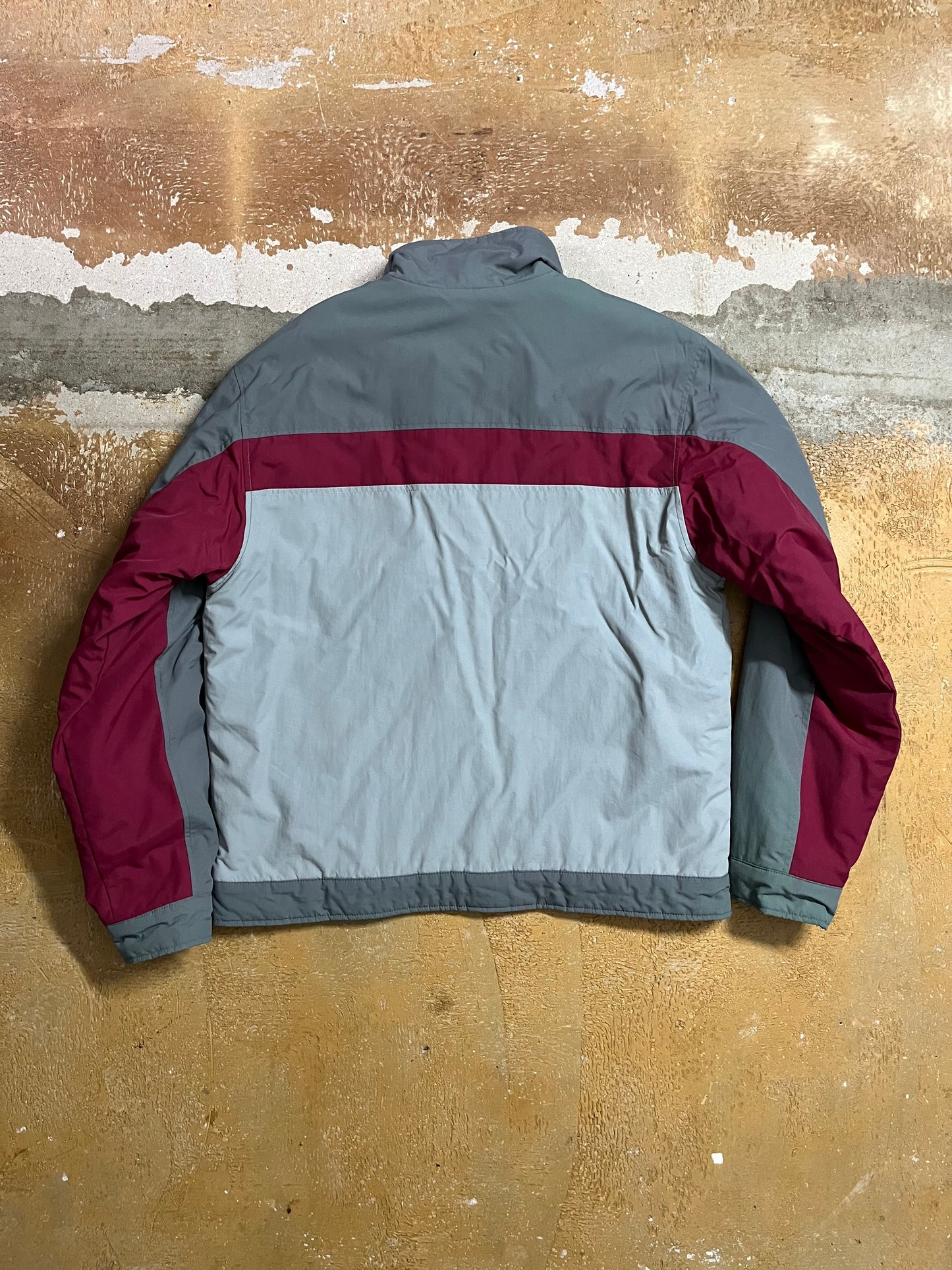 Quiksilver vintage puffer surfwear jacket - M
