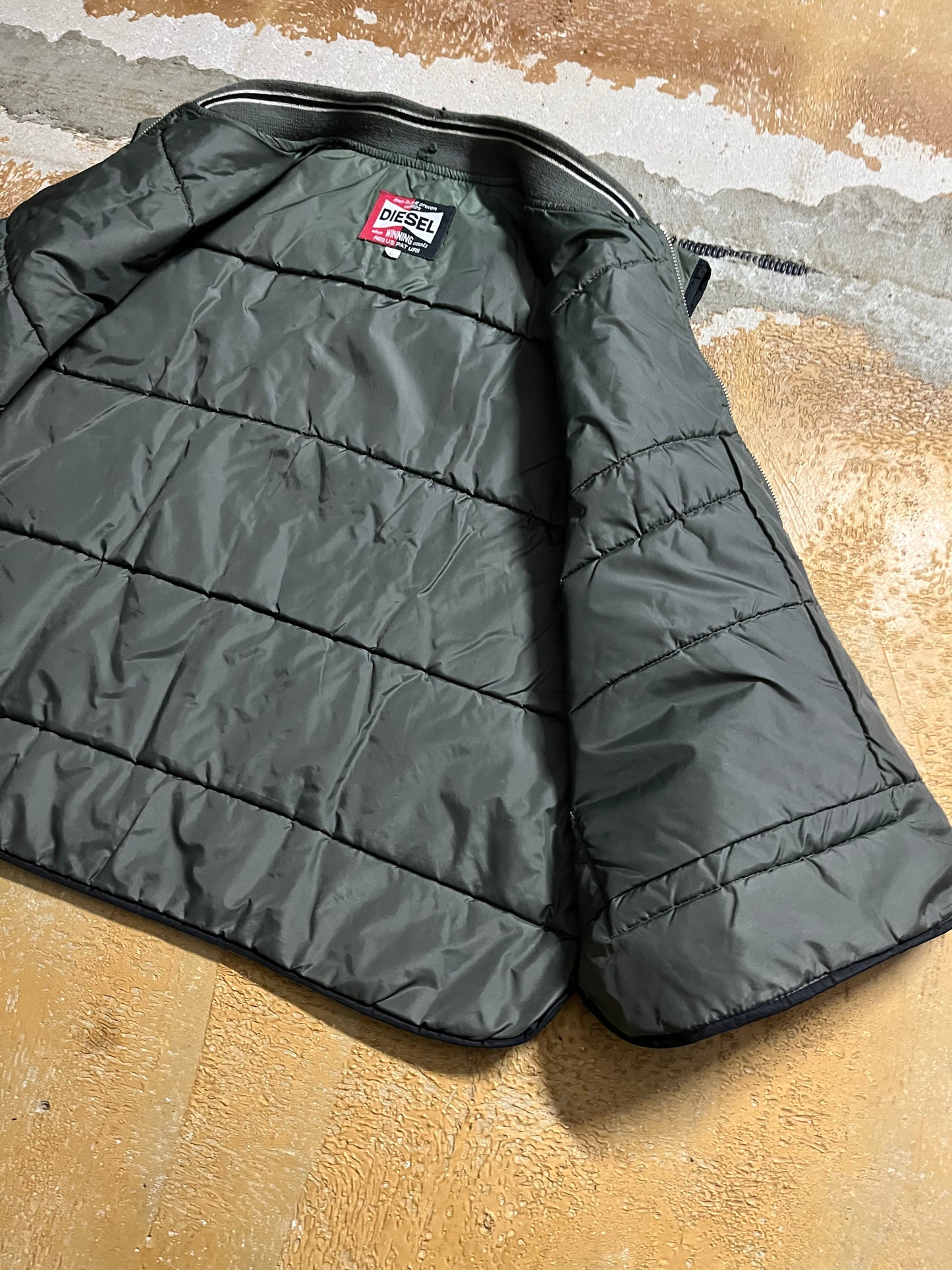 Diesel padded bodywarmer - L