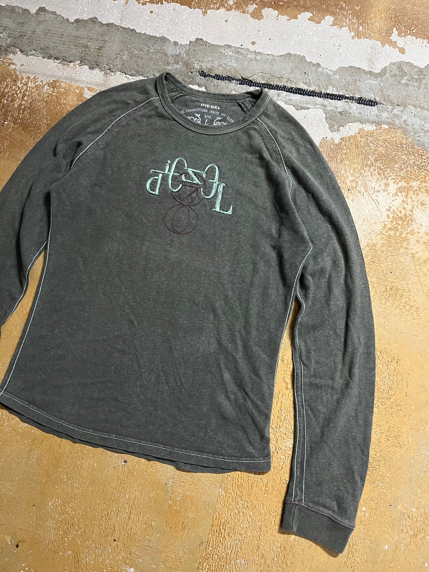 Diesel vintage longsleeve shirt - M