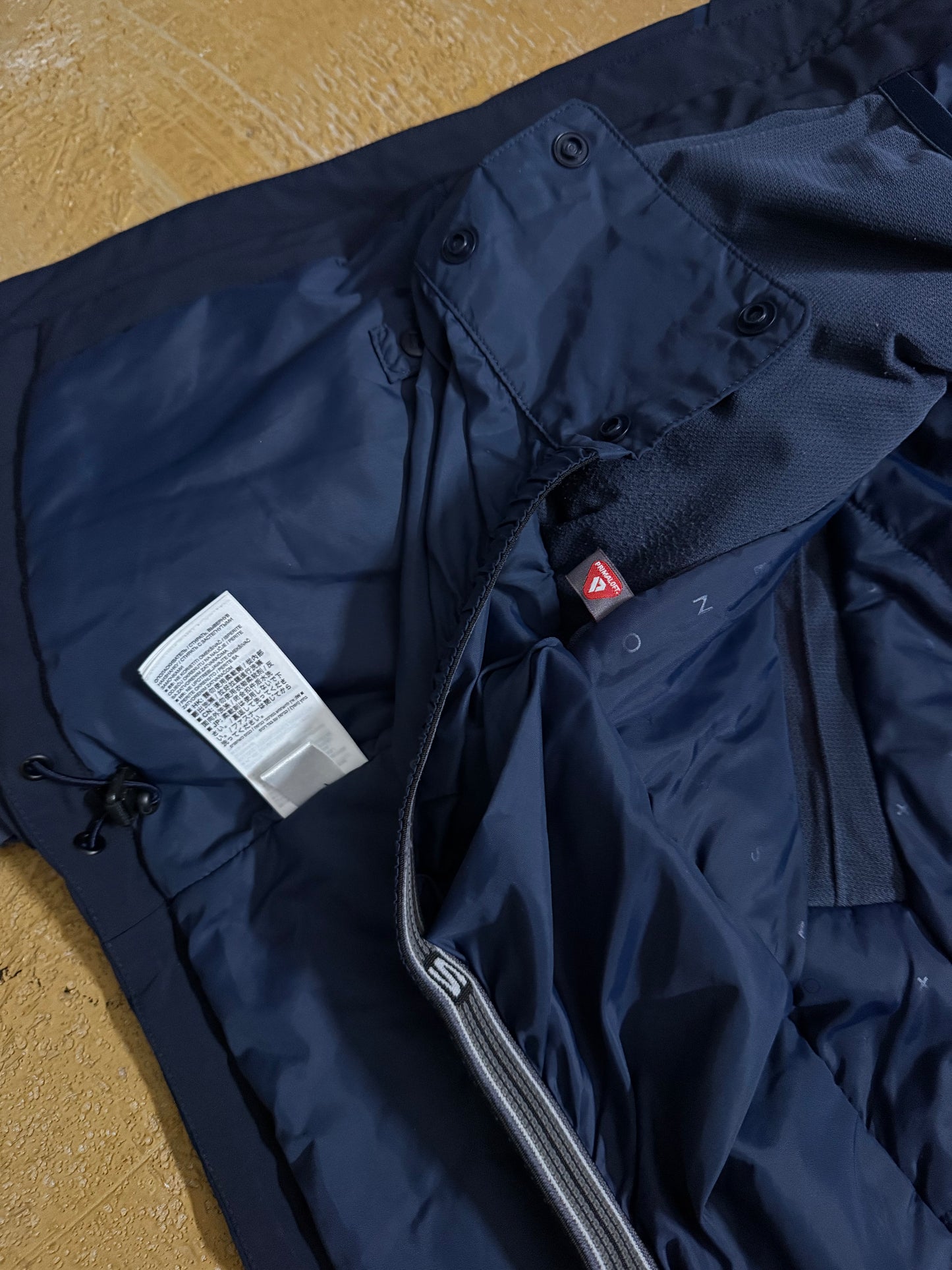 Salomon ski snowboard winter jacket - S
