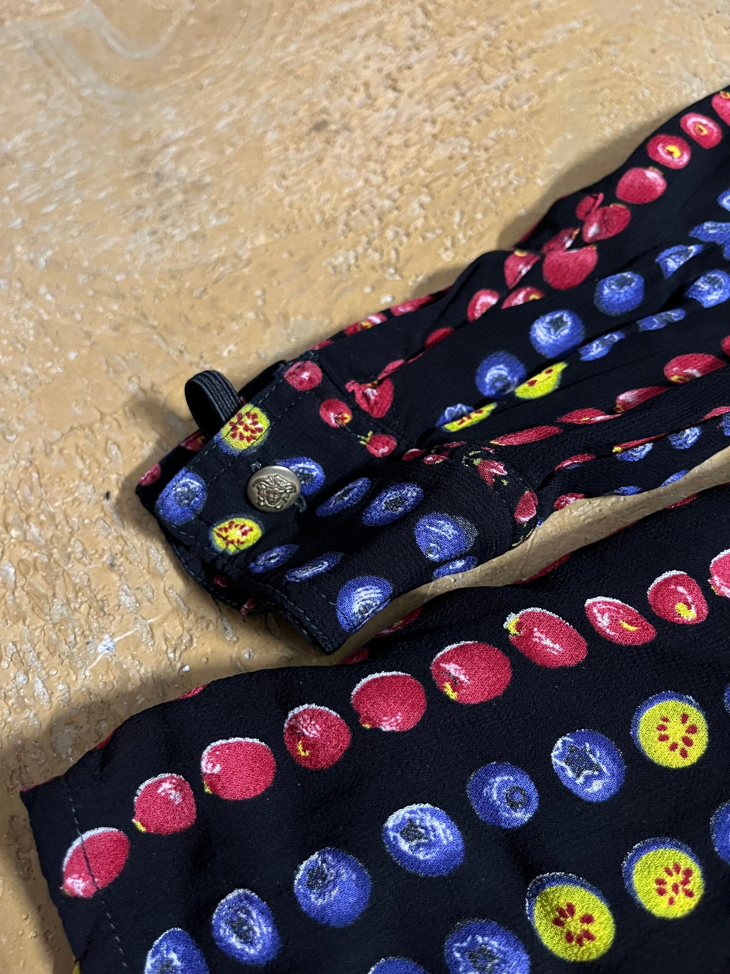 Versace vintage rare fruit shirt - S