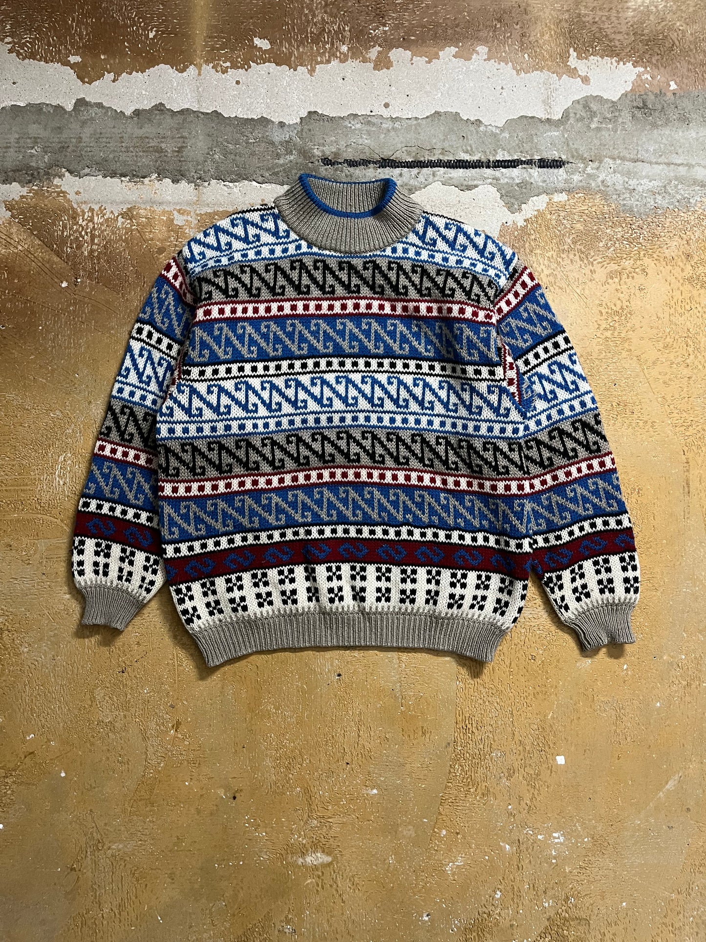 United Colors of Benetton knit sweater - M
