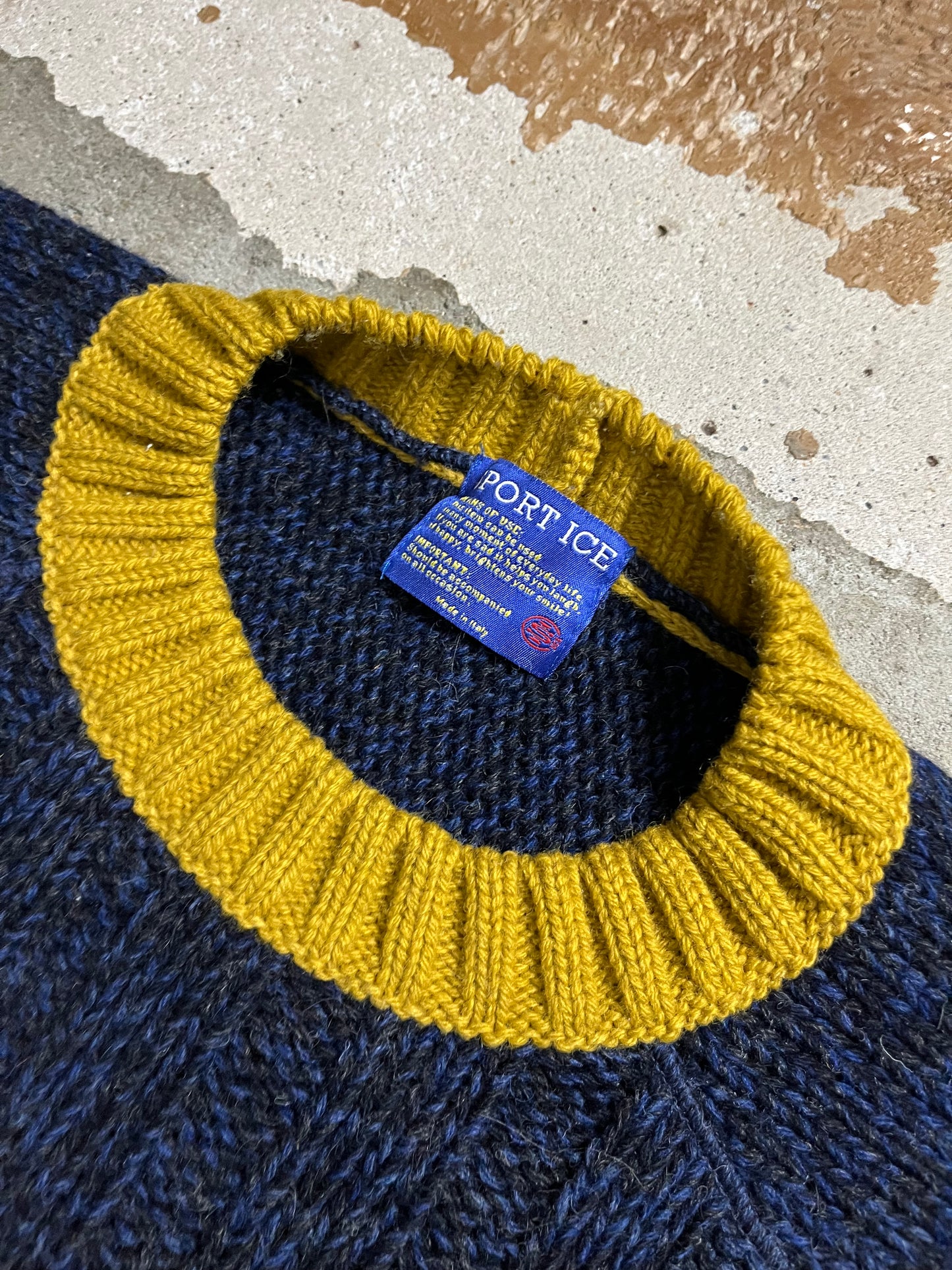 Iceberg Sport Ice 100% wool knit sweater - L