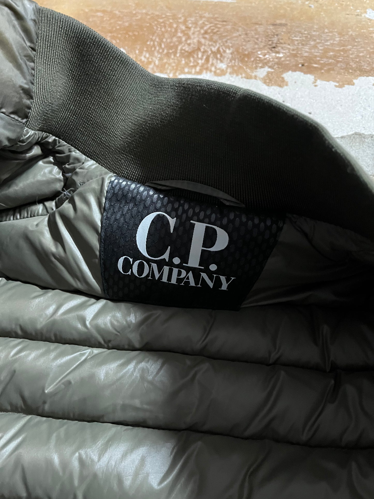 CP Company D.D. shell puffer jacket - M