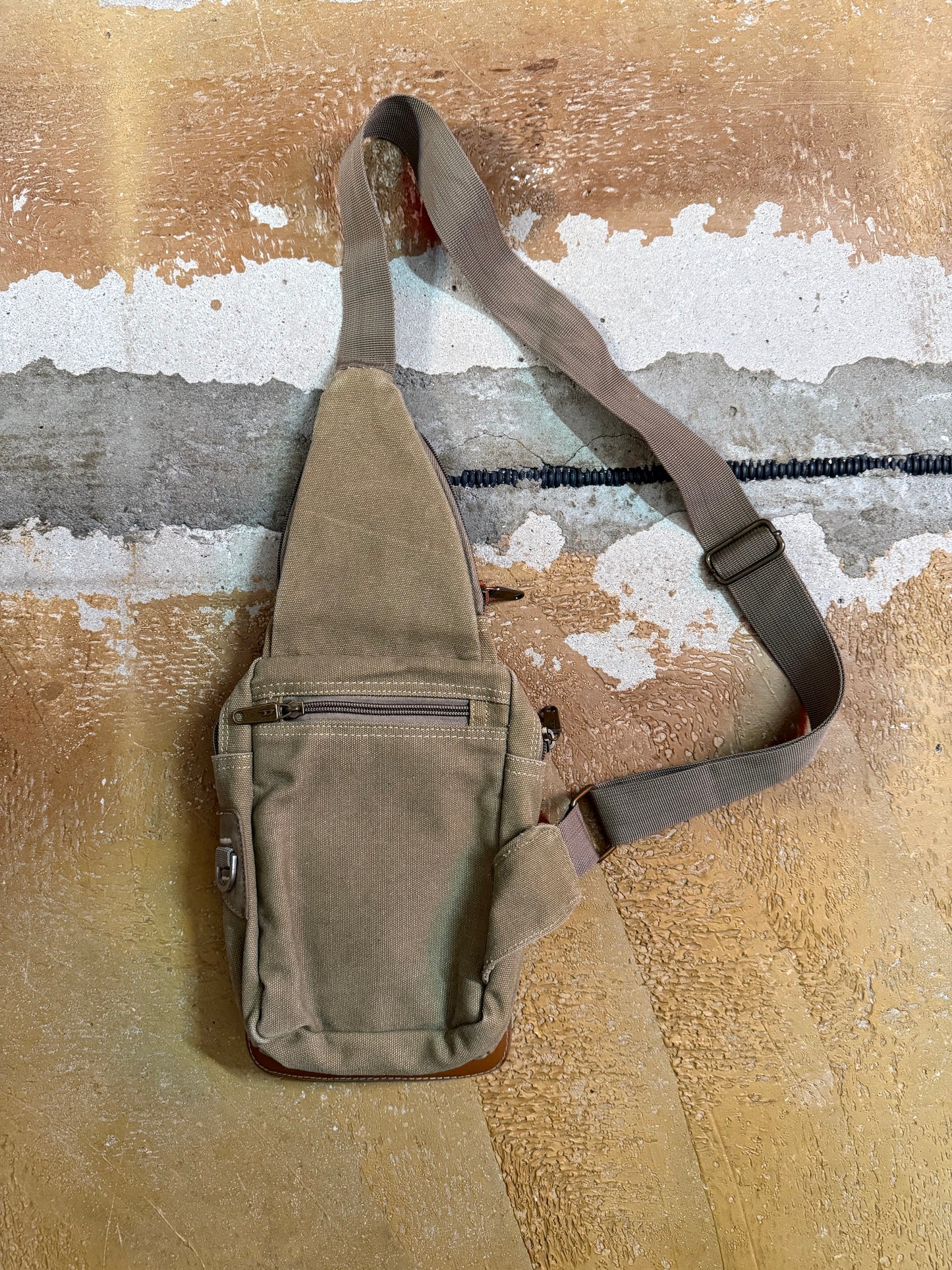 Diesel vintage khaki army bag