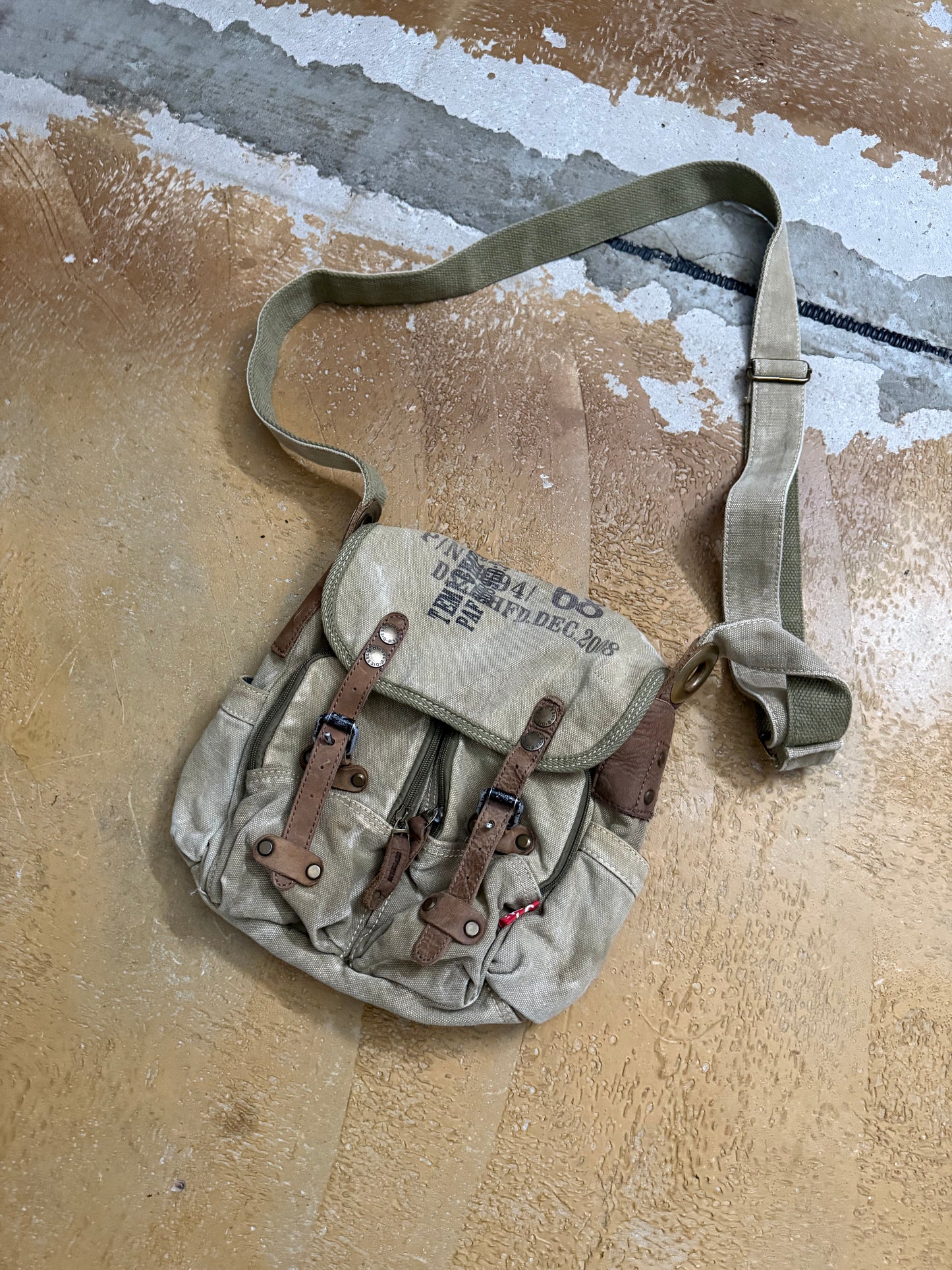 Diesel vintage utility bag