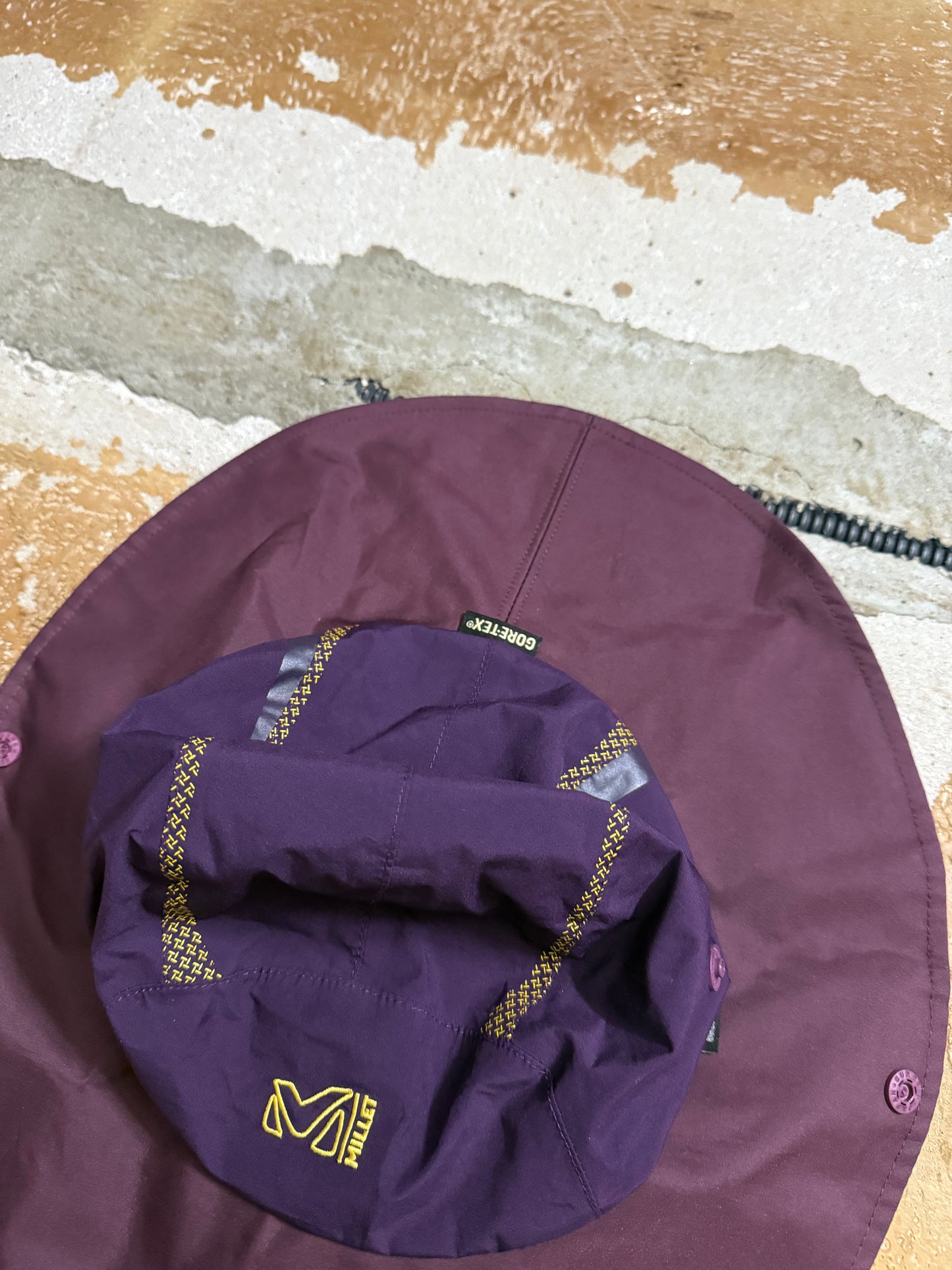 Millet Gore-Tex bucket hat