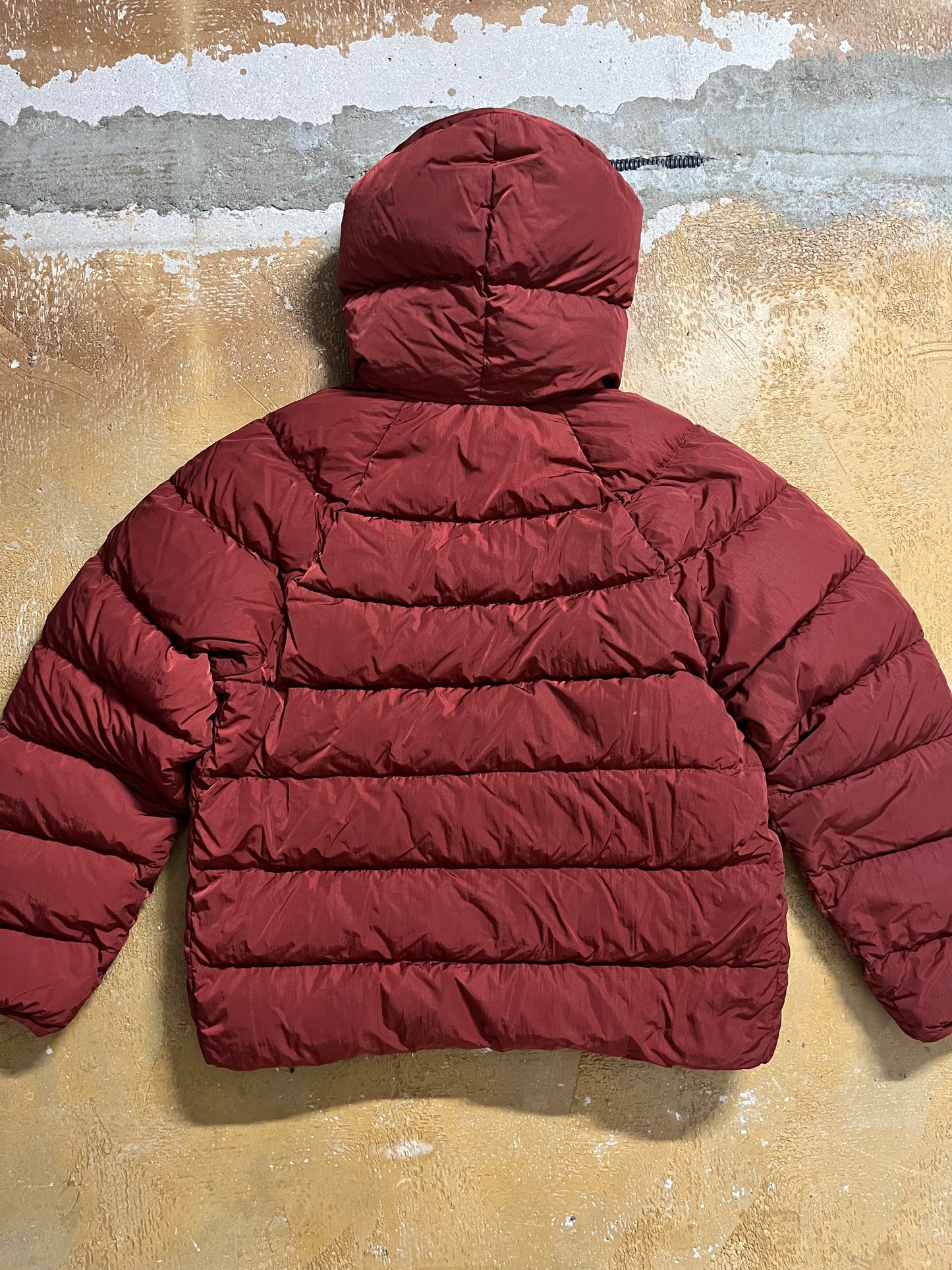 CP Company puffer down jacket - L