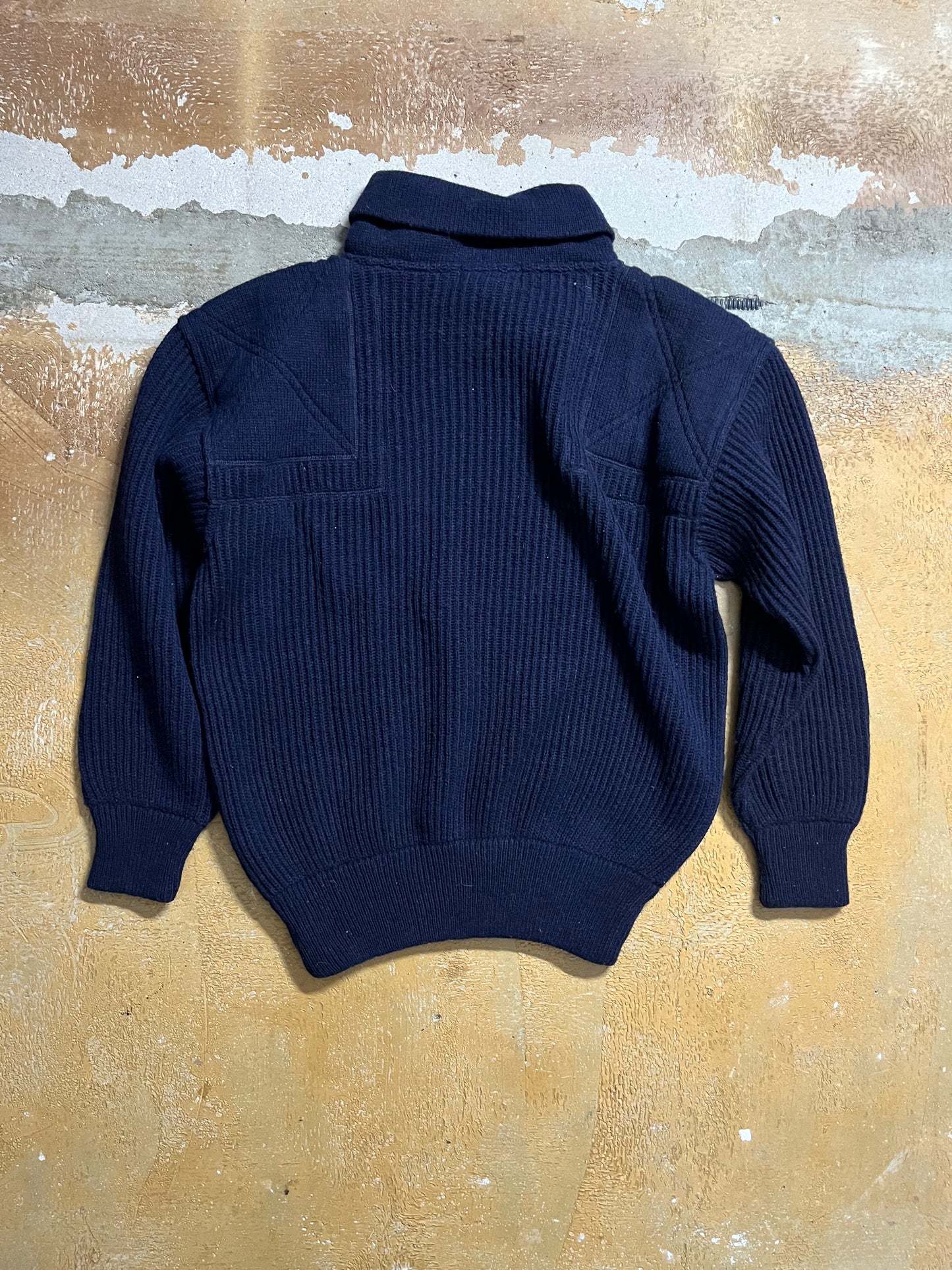 Iceberg 100% Wool sweater - M