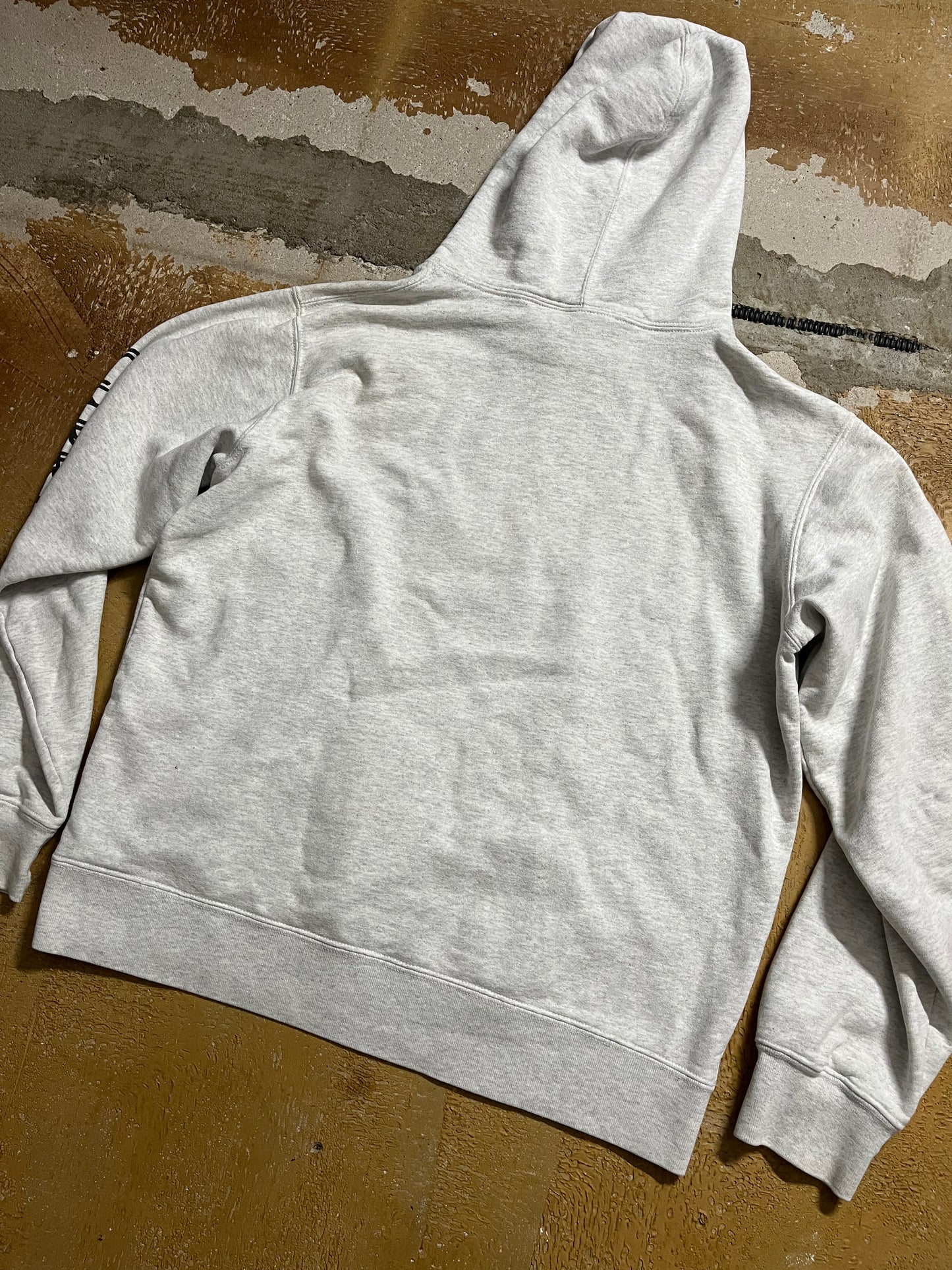 Supreme hoodie - M