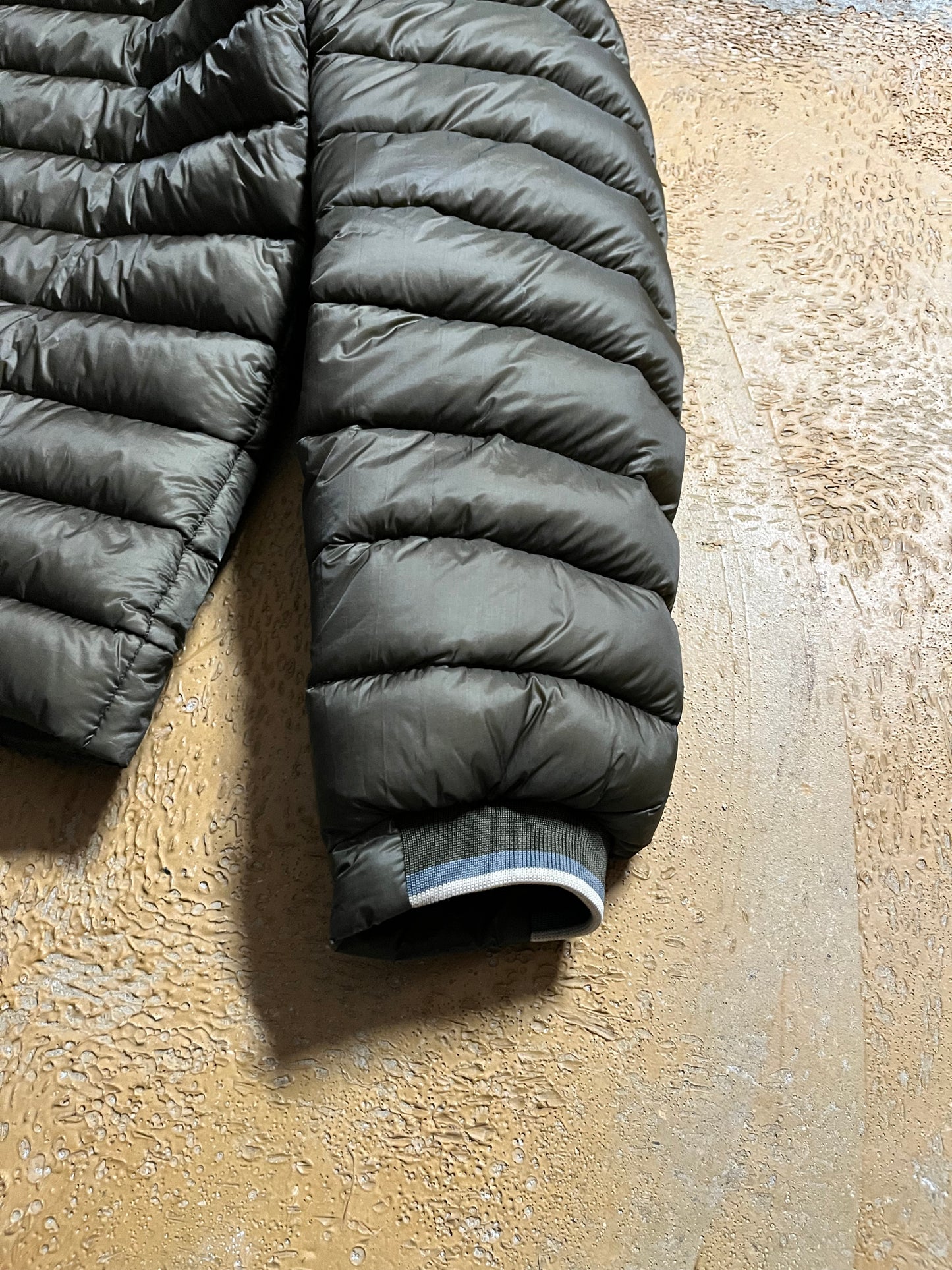 CP Company D.D. shell puffer jacket - M