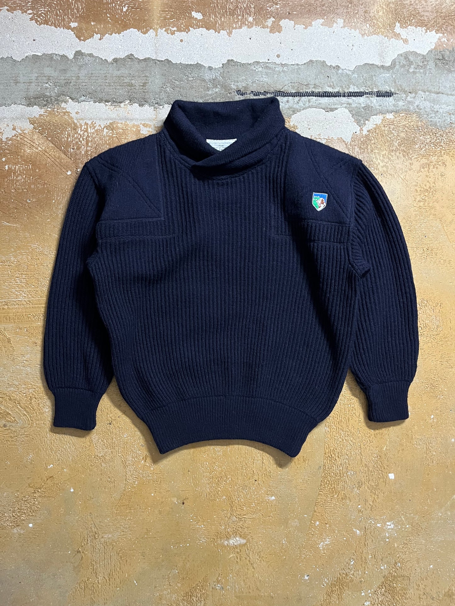 Iceberg 100% Wool sweater - M