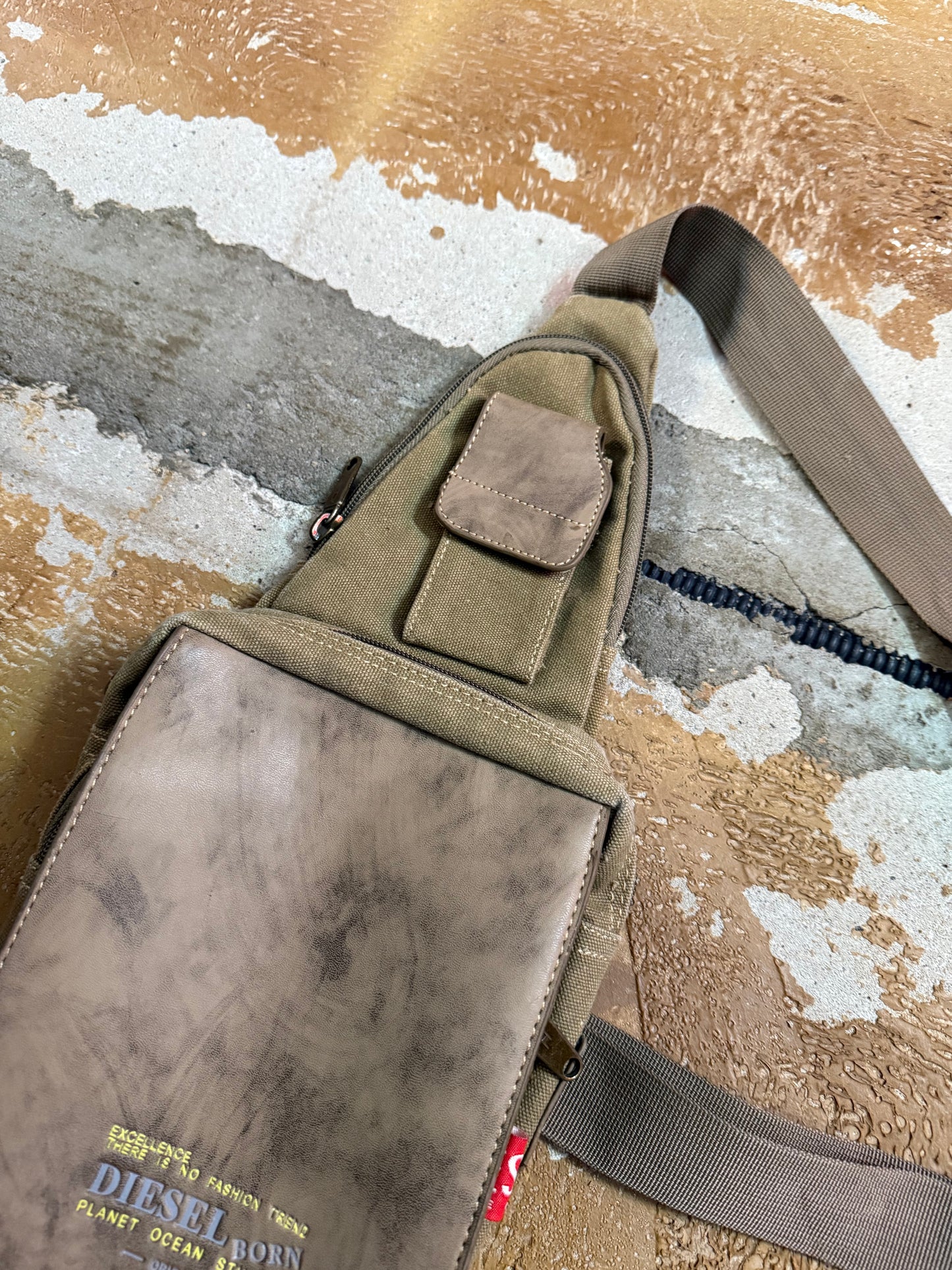 Diesel vintage khaki army bag