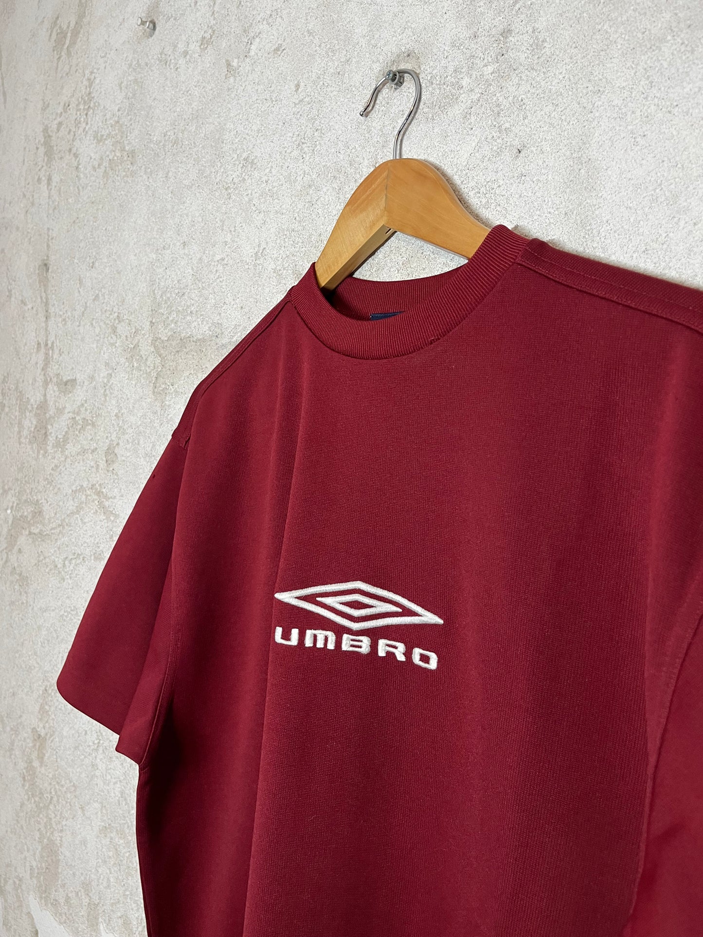 Umbro vintage mesh football soccer shirt - L