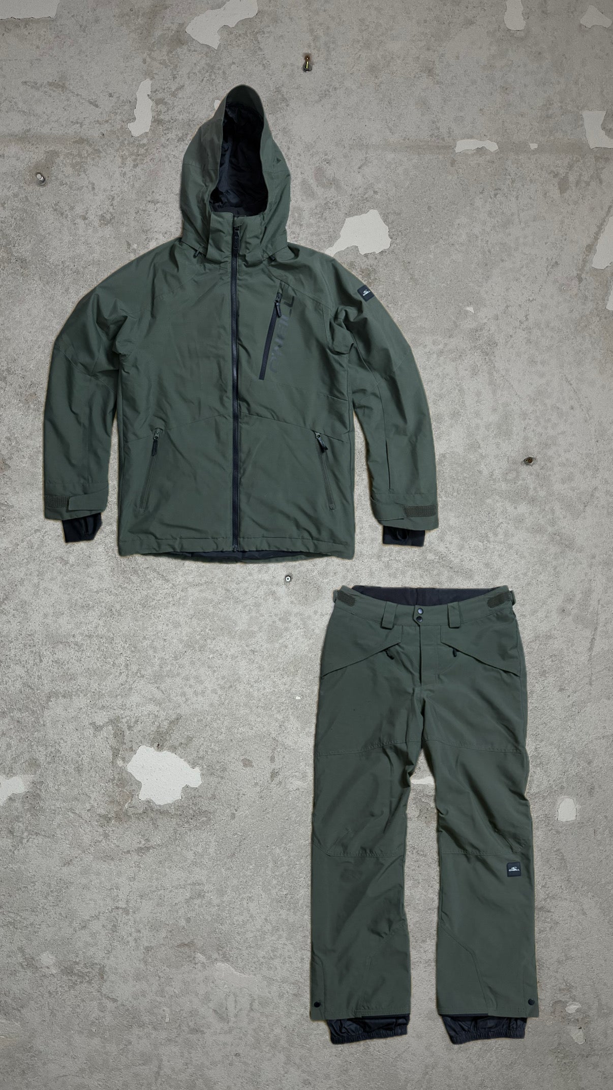 O’neill full ski outfit jacket + pants - L