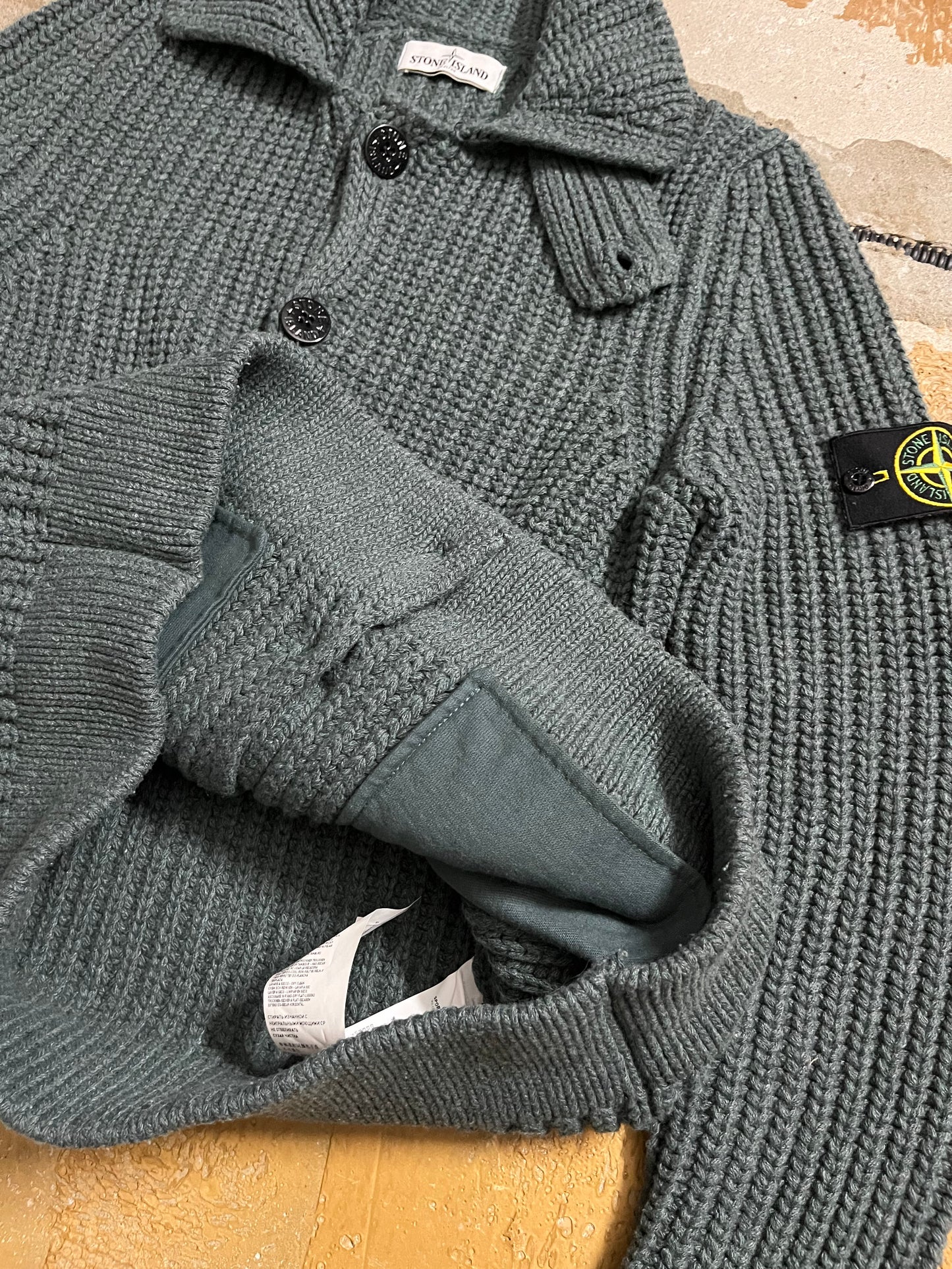 Stone Island wool knit collared cardigan - M