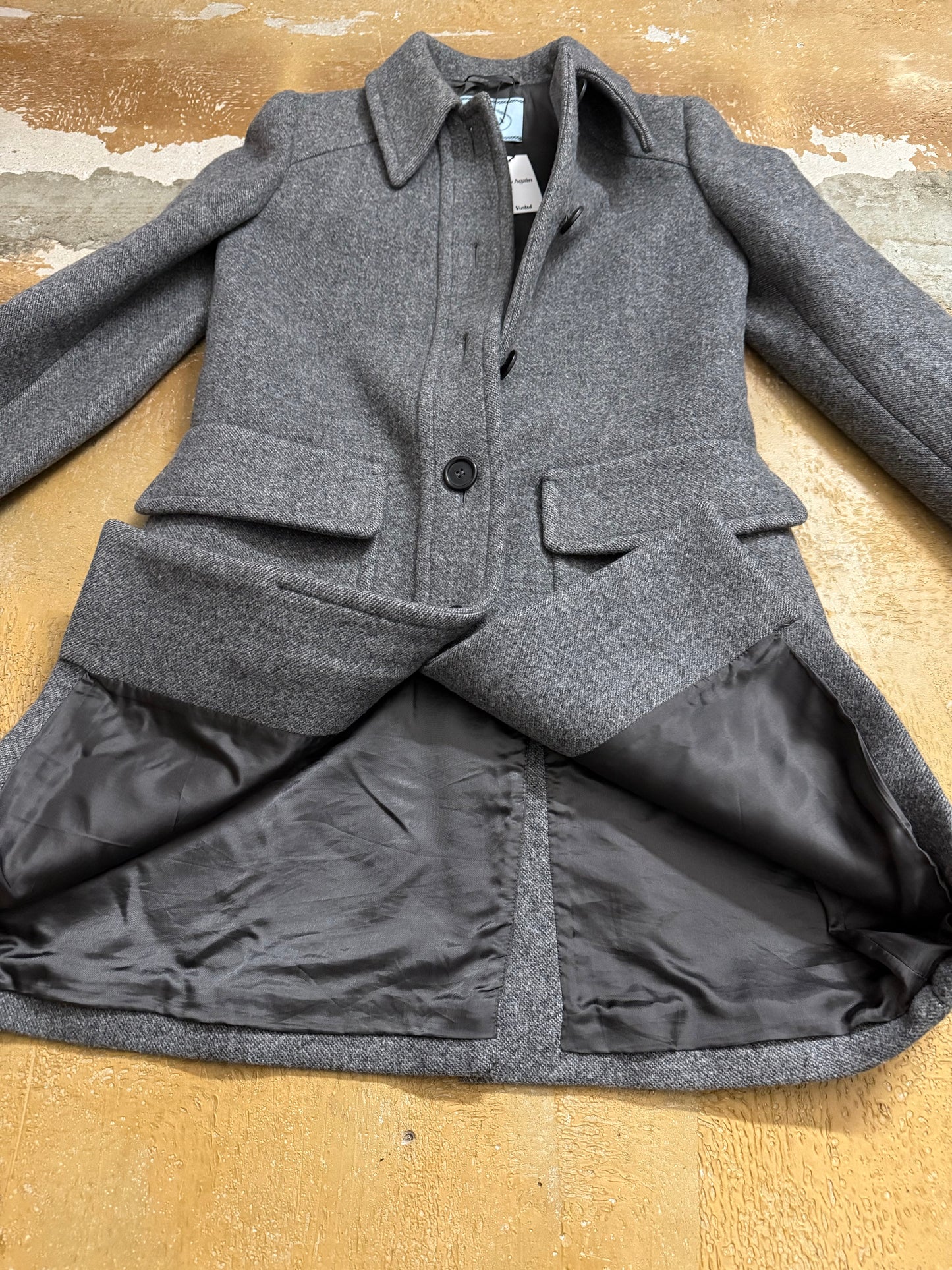 Prada 100% Wool trenchcoat designer jacket - M