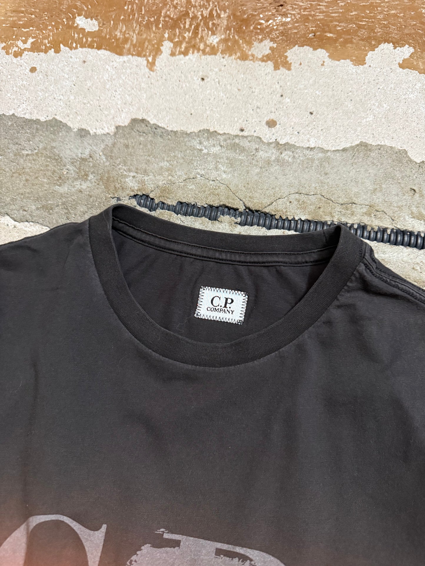 CP Company tee shirt - S