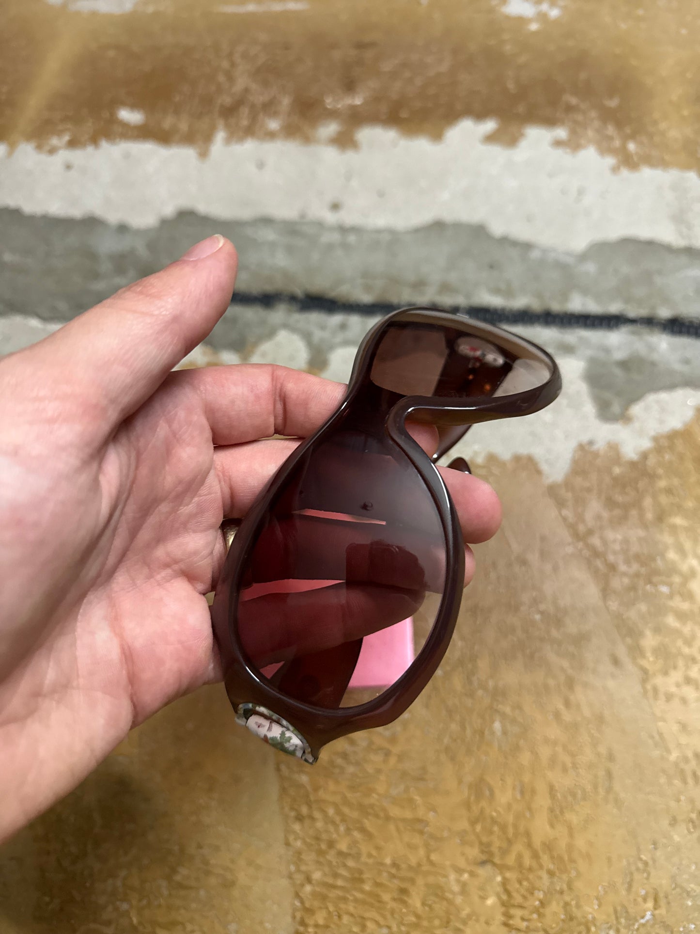 Gucci floral vintage brown sunglasses