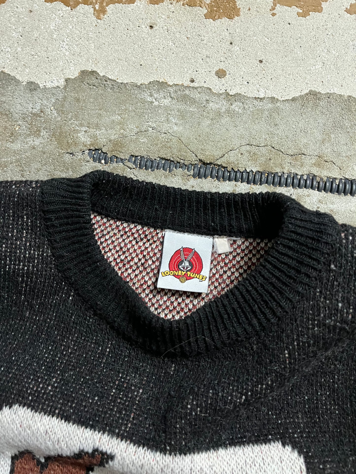 Taz Tasmanian Devil Looney Tunes knit sweater - L