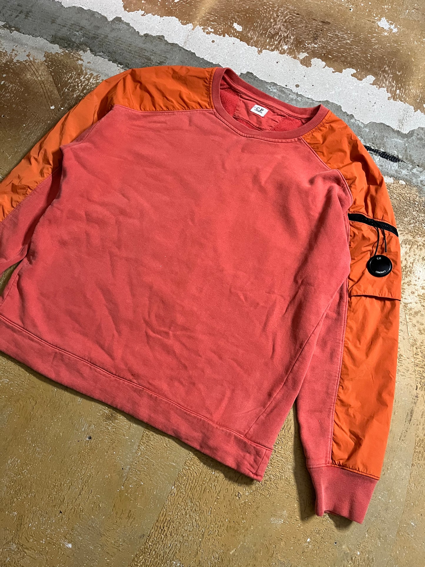CP Company lense sweatshirt - XL