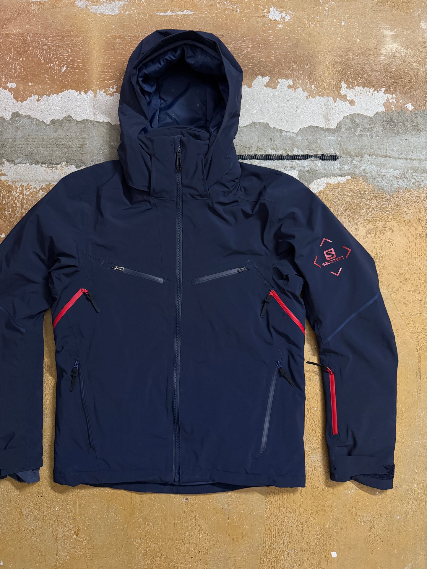 Salomon ski snowboard winter jacket - S